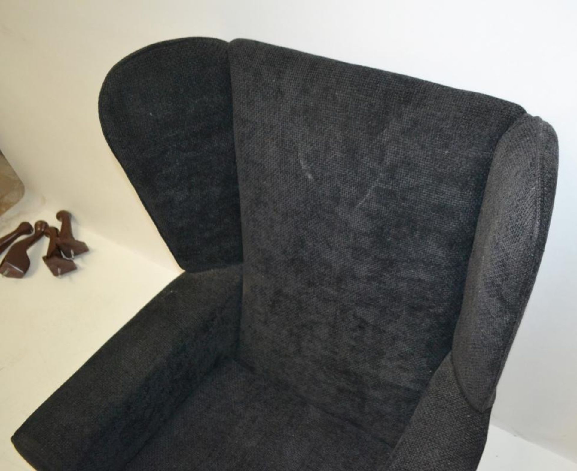 1 x Lounge Chair Finished In A Charcoal Fabric With 4 Walnut Legs - Ref: BLT373 - CL380 - NO VAT - - Image 2 of 9