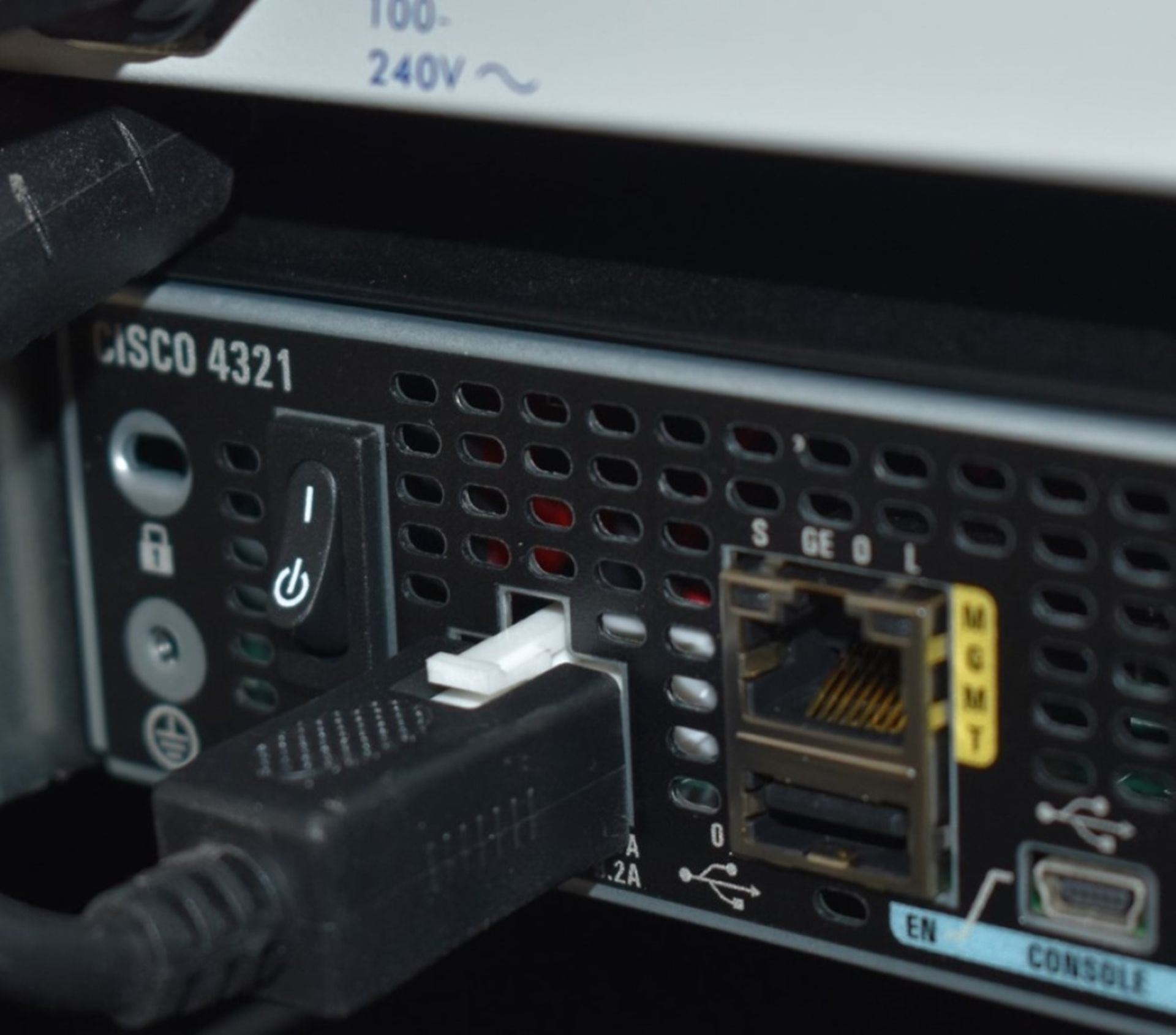 1 x Cisco 4321 Integrated Services Router - Image 3 of 4