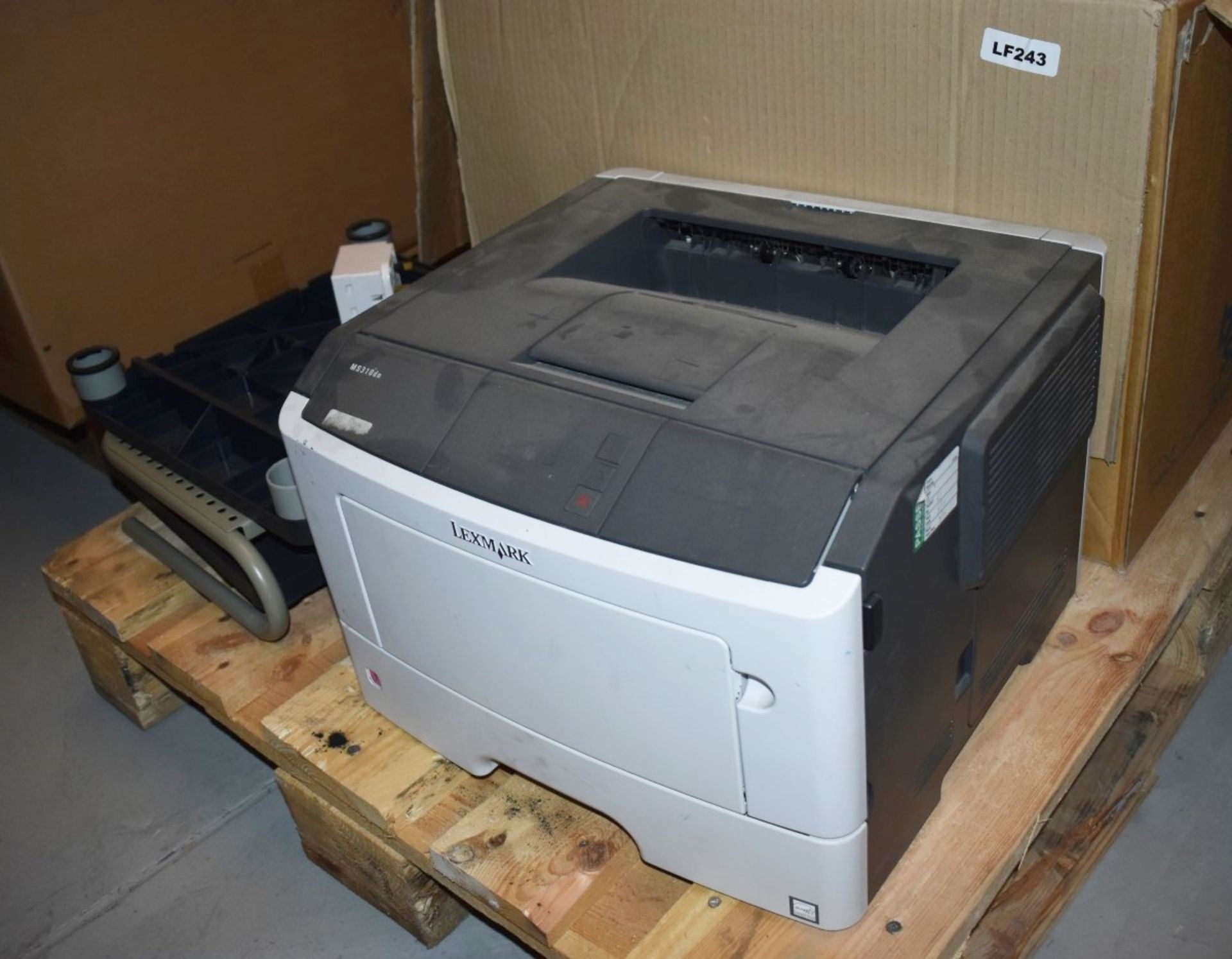 1 x Assorted Pallet Lot of Computer Equipment - Includes Laser Printer, Kettle Leads, And More! - Image 2 of 7