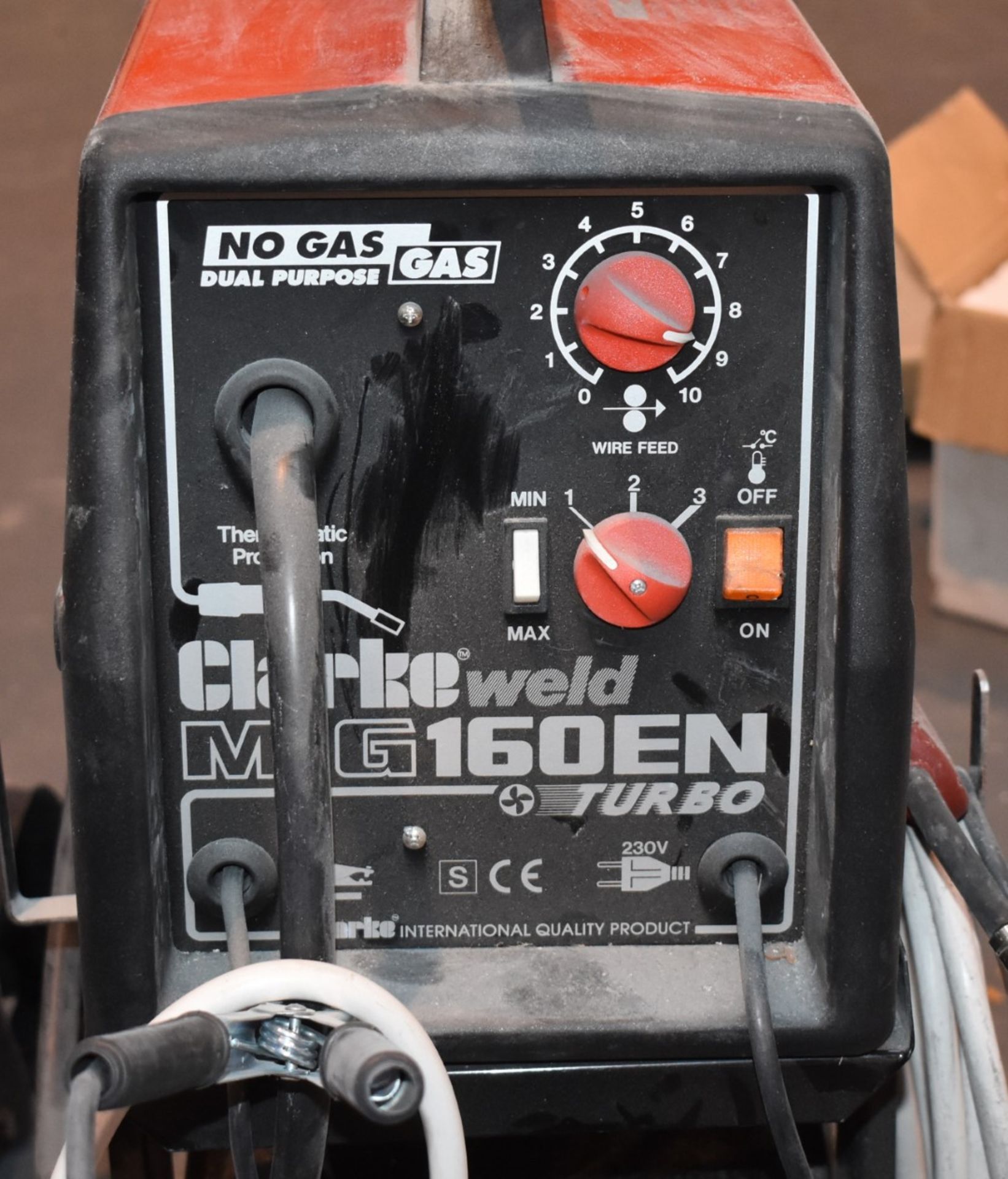 1 x Clarke MIG160EN Turbo No-Gas/Gas MIG Welder With Stand and Accessories - Ref 449 - CL501 - - Image 2 of 11