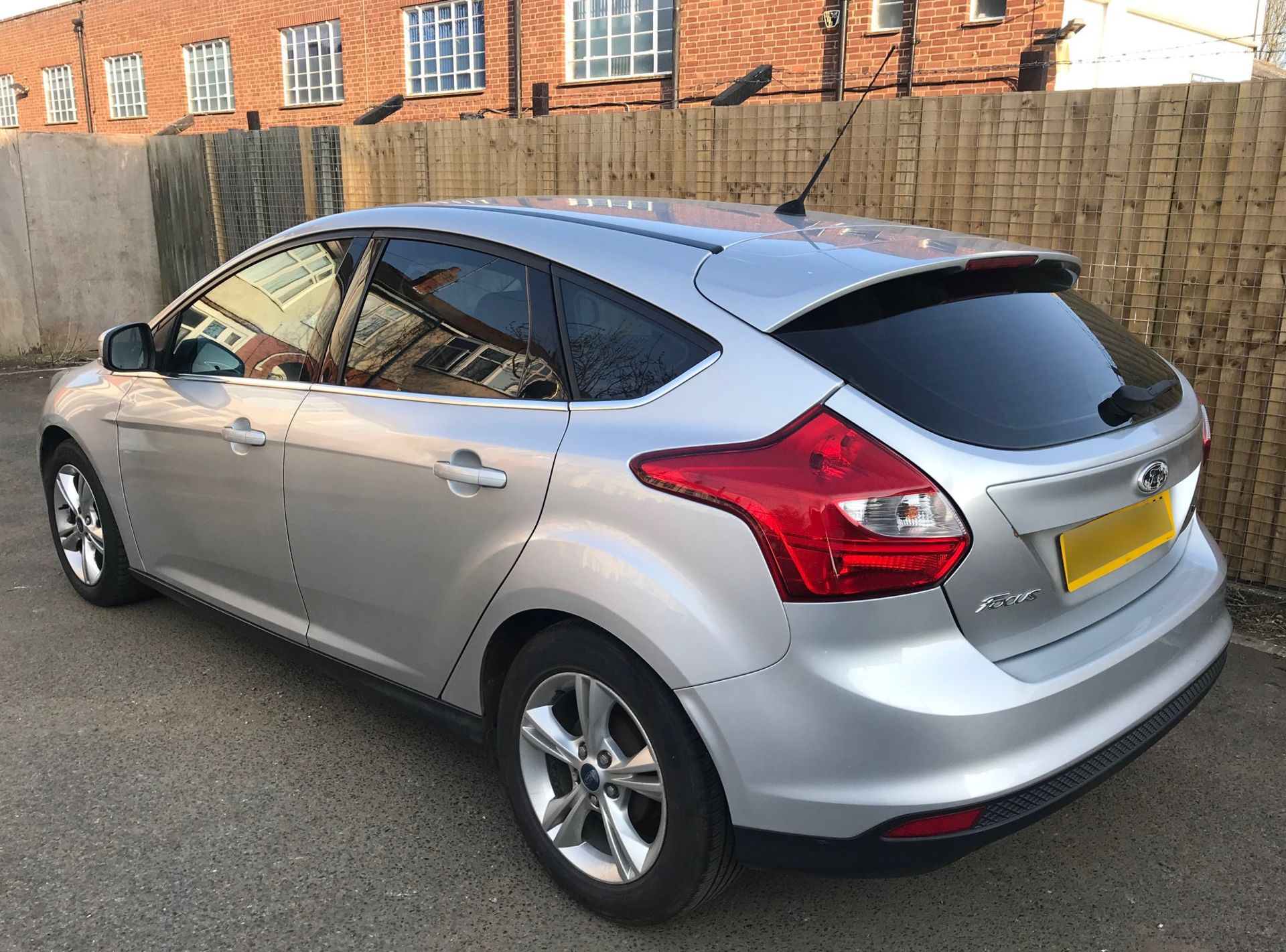 2012 Ford Focus 1.6 TDCI Zetec 5 Door Hatchback- CL505 - NO VAT ON THE HAMMER - Location: Corby, - Image 4 of 7