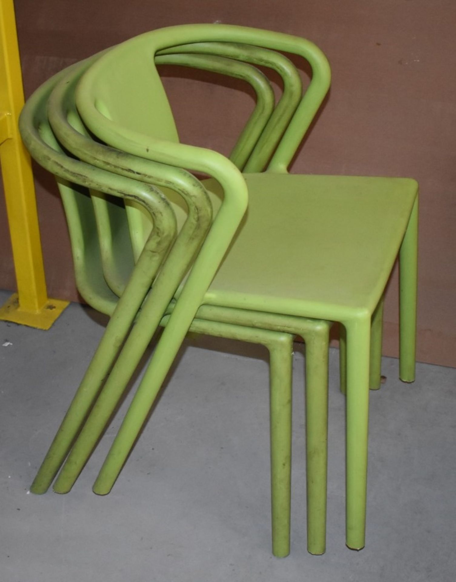 3 x Contemporary Outdoor Garden Chairs in Green - Ref WH - CL530 - Location: Leicestershire, LE12 - Image 2 of 2