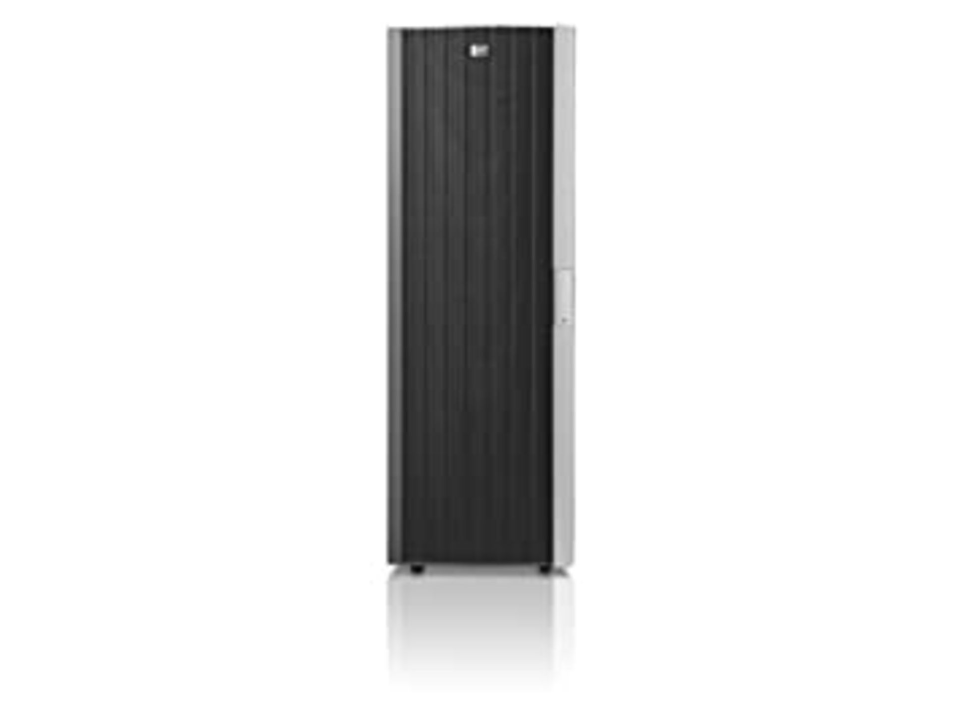 1 x Hewlett Packard HP G2 Shock Universal Server Rack Enclosure - Dimensions: H164 x W60 x D104