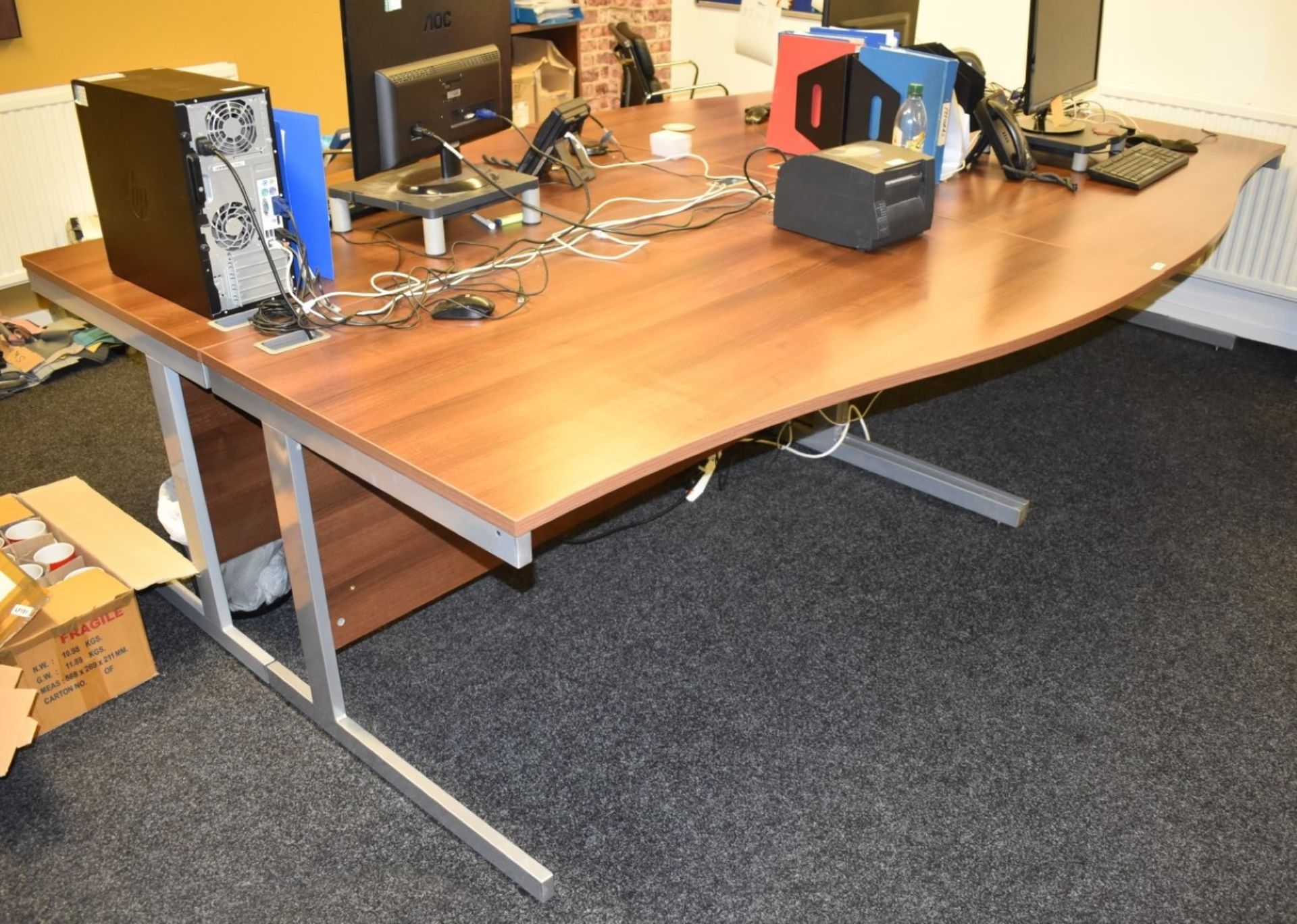 4 x Wave Office Desks With a Contemporary Walnut Finish - Ideal For Small Businesses