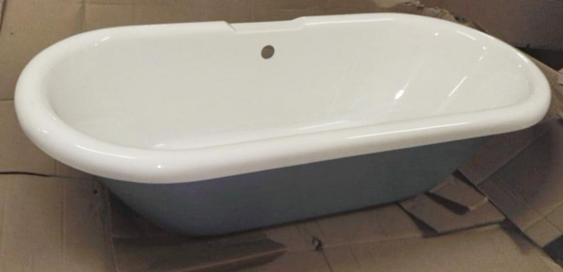 1 x OTTOWA Roll Top Freestanding Acrylic Bath - Dimensions: 170 x 79 x H48cm - Unused Stock - Ref: M