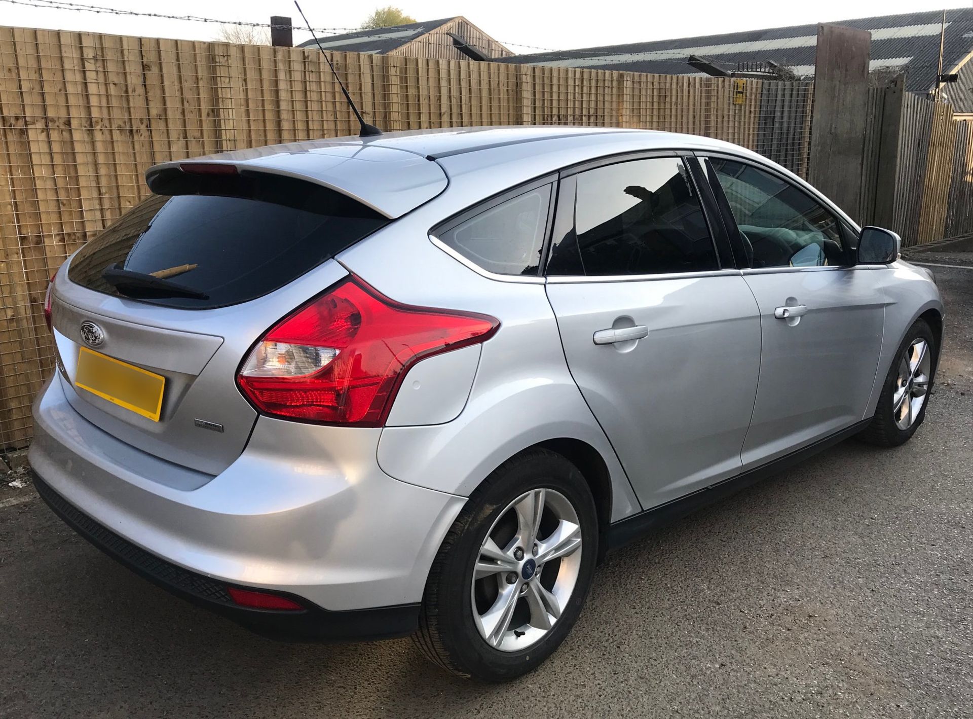 2012 Ford Focus 1.6 TDCI Zetec 5 Door Hatchback- CL505 - NO VAT ON THE HAMMER - Location: Corby, - Image 2 of 7