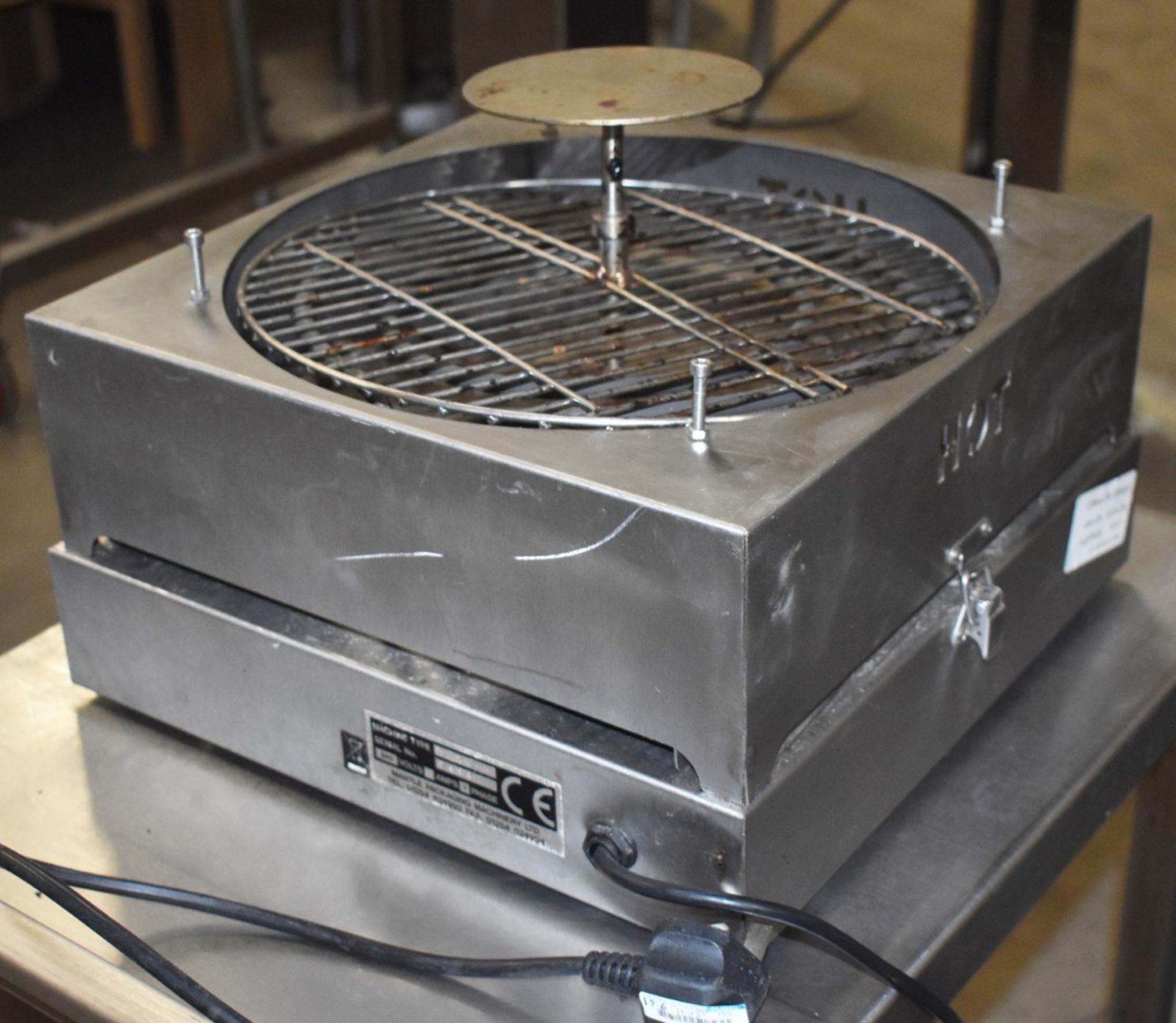1 x Pizza Capper Shrink System by Mantle Packaging - Model PC2000 - Stainless Steel Finish - 37.5 - Image 2 of 5