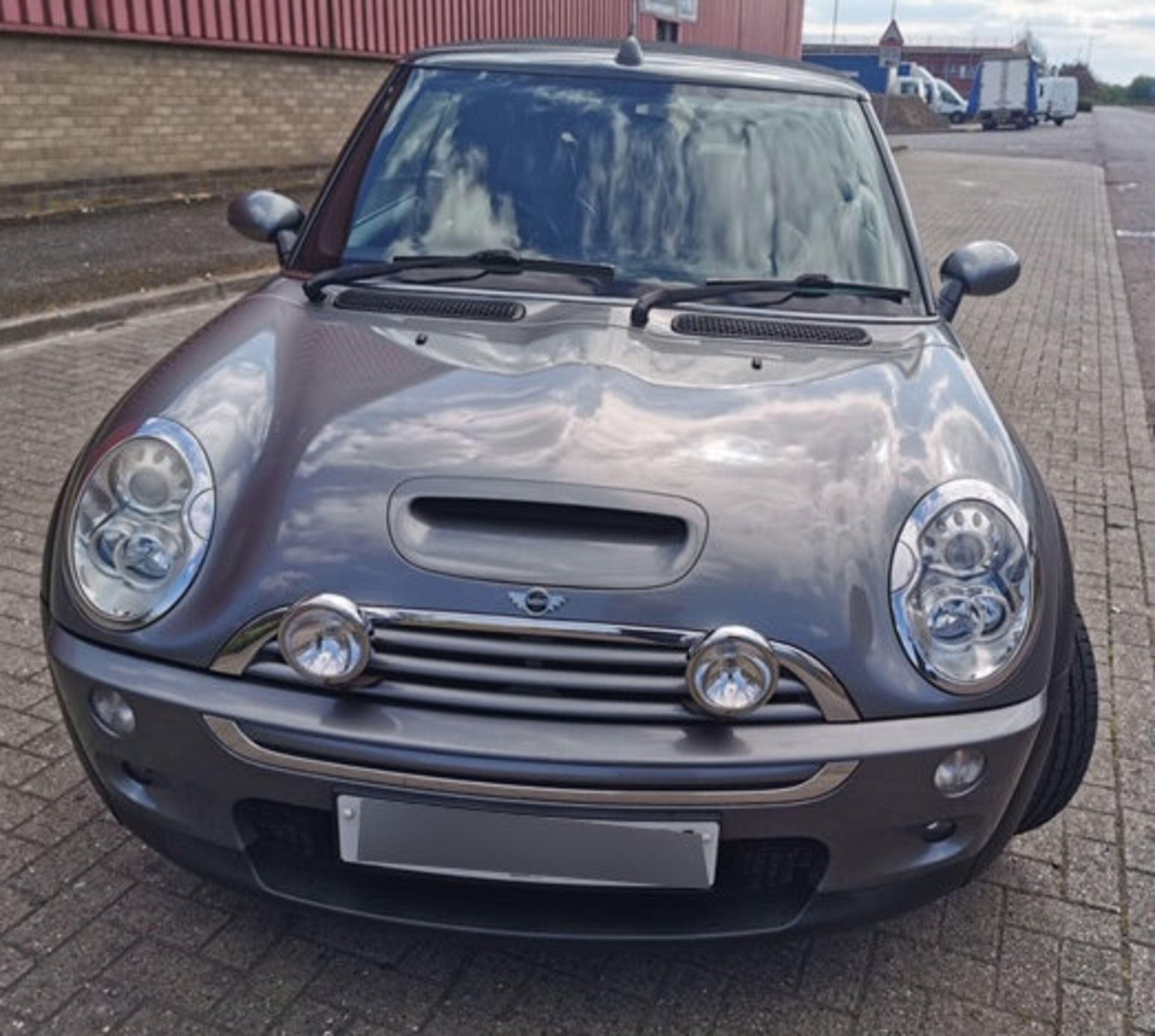 2005 Mini Cooper S 1.6 Convertible - CL505 - NO VAT ON THE HAMMER - Location: Corby, - Image 2 of 11