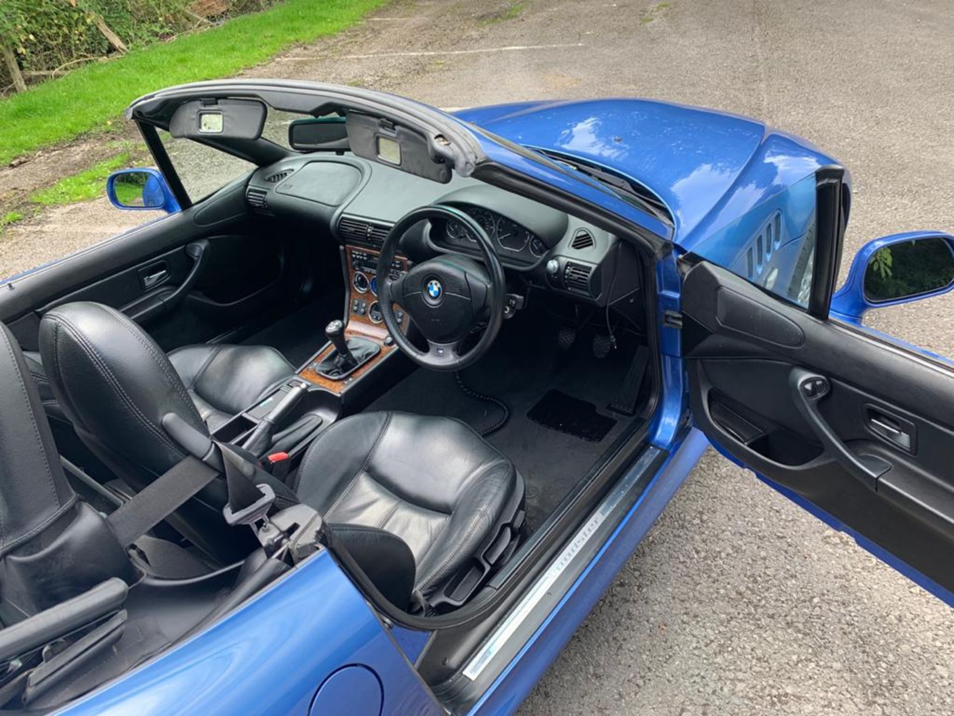 2002 BMW Z Series 3.0 Z3 Roadster Sport - 42700 miles - 1 Year MOT - NO VAT ON THE HAMMER - - Image 12 of 28