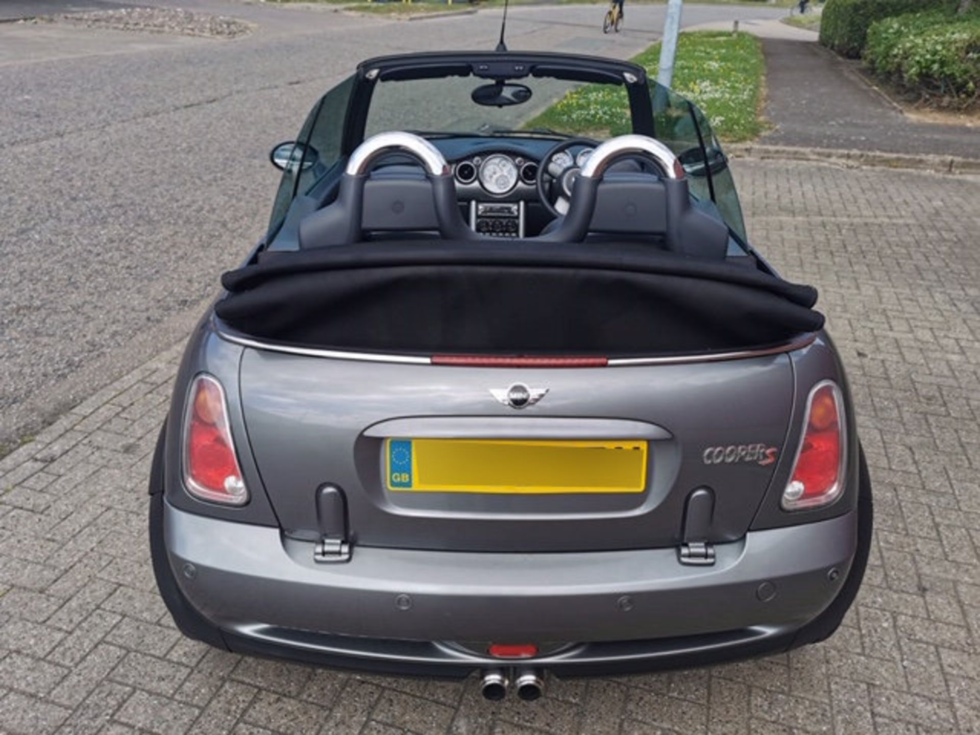 2005 Mini Cooper S 1.6 Convertible - CL505 - NO VAT ON THE HAMMER - Location: Corby, - Image 6 of 11