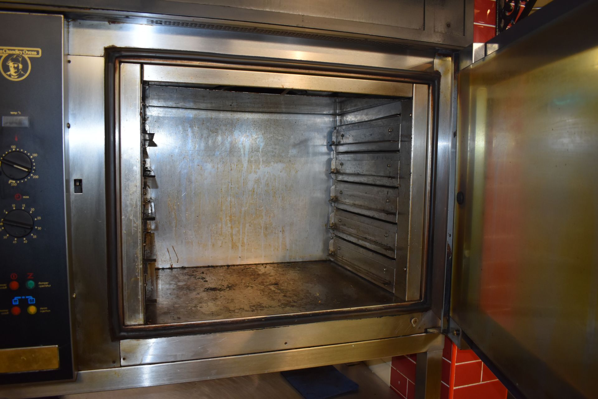 1 x Tom Chandley Double C5 60X40 Pie Oven With Stainless Steel Baking Tray Prep Bench - CL455 - - Image 9 of 18