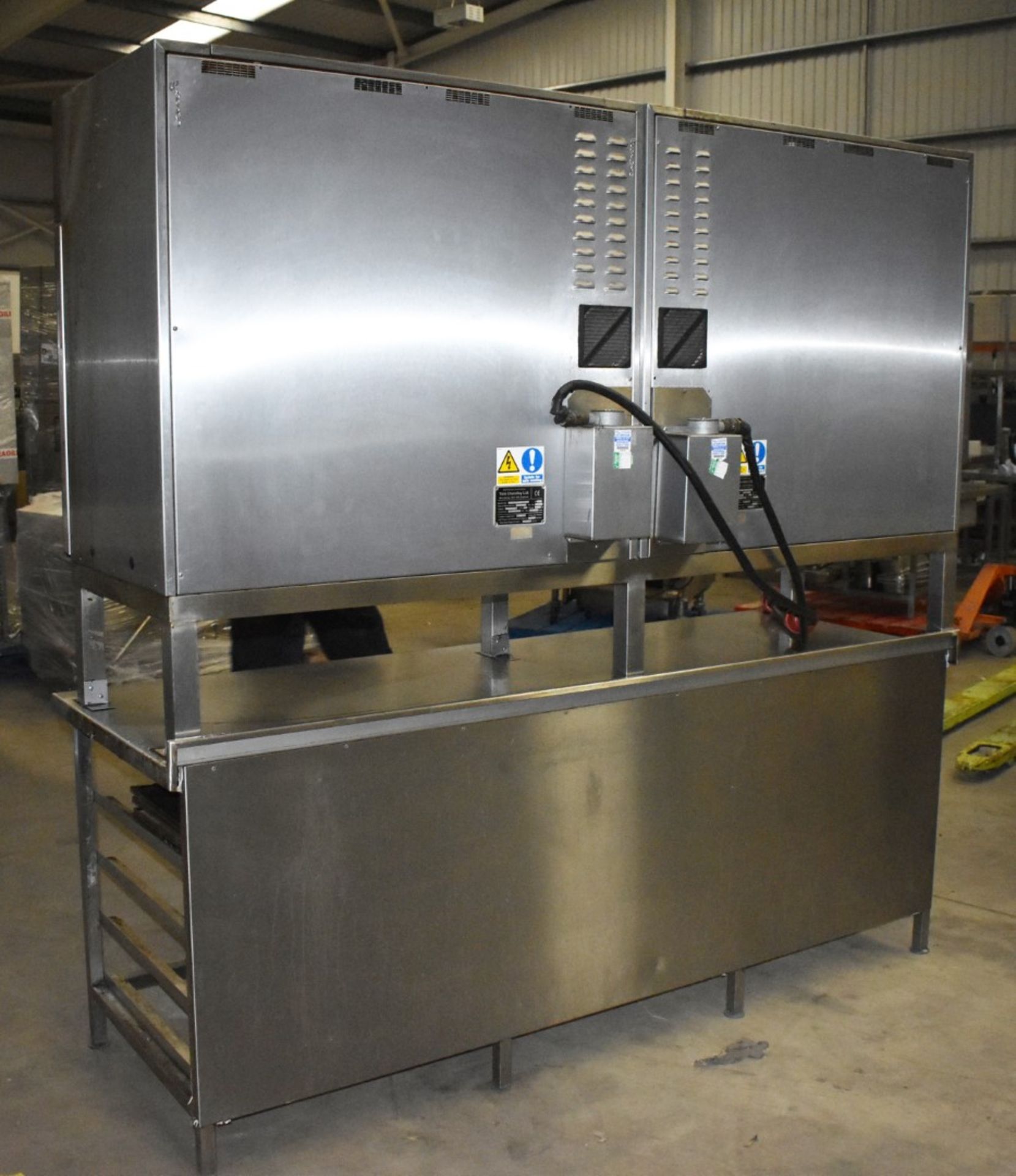 1 x Tom Chandley Double C5 60X40 Pie Oven With Stainless Steel Baking Tray Prep Bench - CL455 - - Image 2 of 18