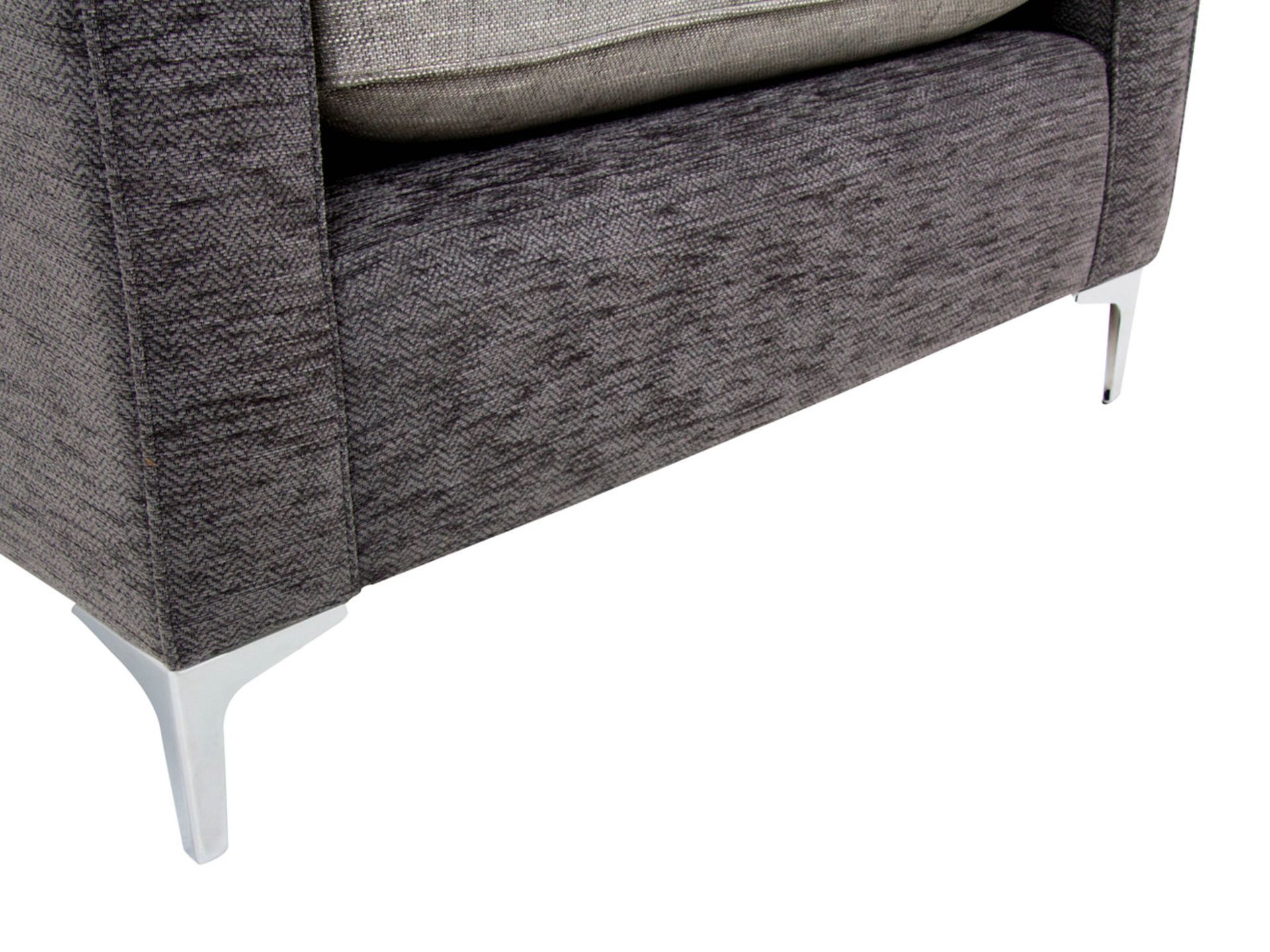 1 x Heyworth Snuggler Chair With Pewter & Cloud Fabric Upholstery - RRP £949! - Image 3 of 5