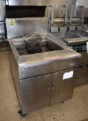 1 x Pitco Frialator 24FS Commercial Fryer - 150000 btu/hr Input - Stainless Steel on Castors - H77 x