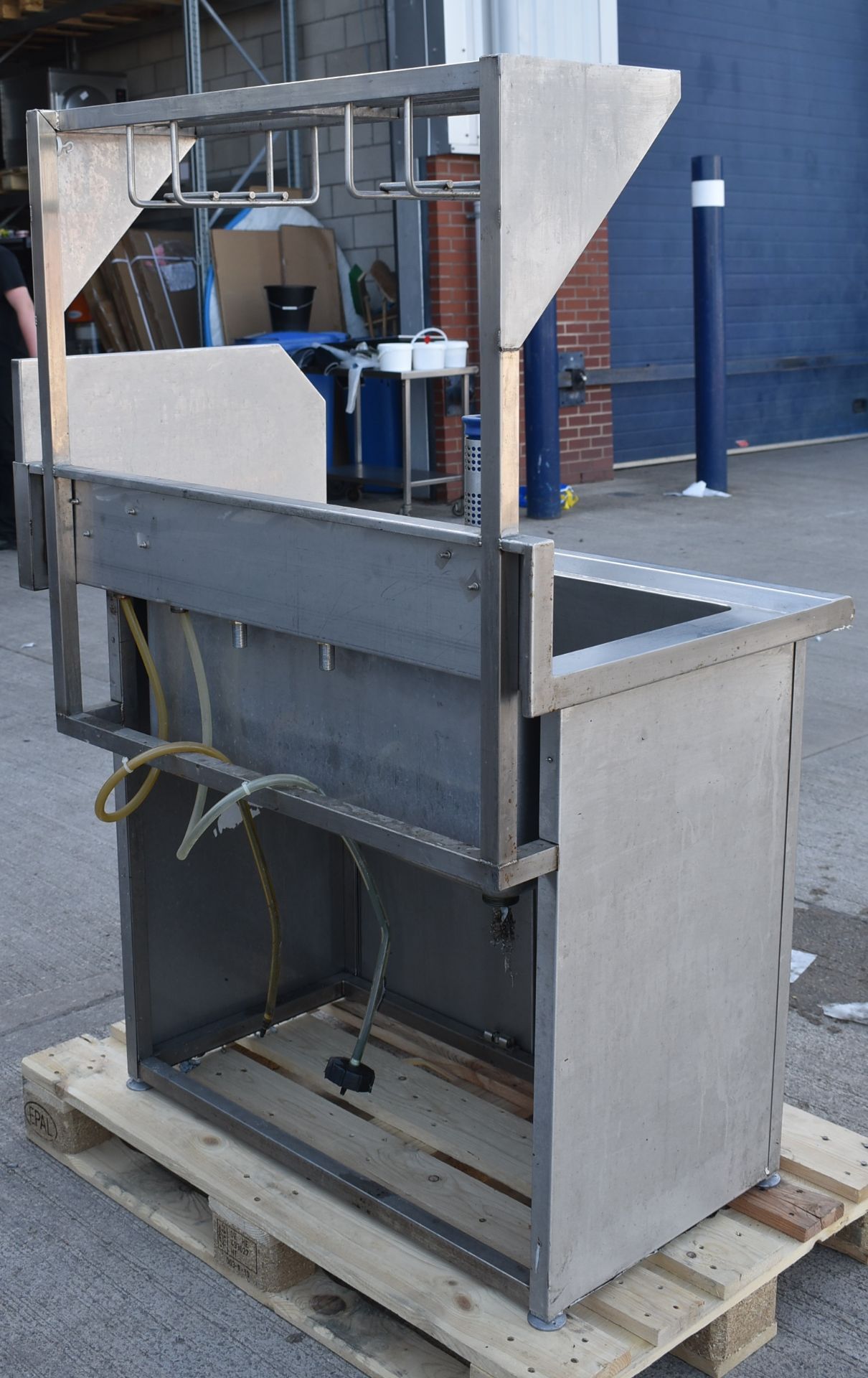 1 x Commercial Wash Unit With Large Rectangular Basin Over a Storage Cupboard, Mixer Taps, Splash - Image 8 of 11