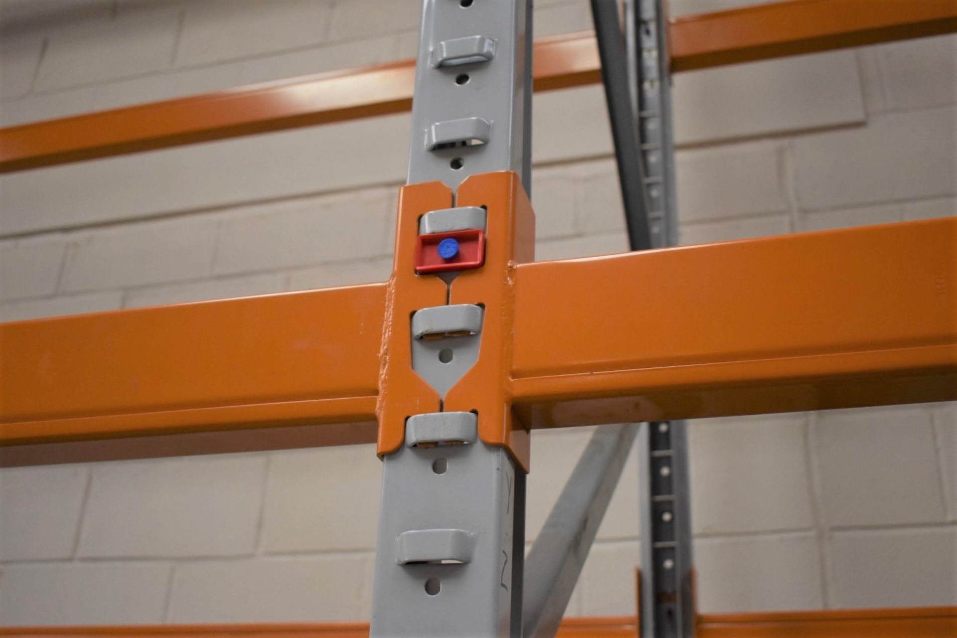 5 x Bays of Apex Pallet Racking - Includes 6 x Apex 16 UK 16,000kg Capacity Uprights and 32 x Apex - Image 13 of 19