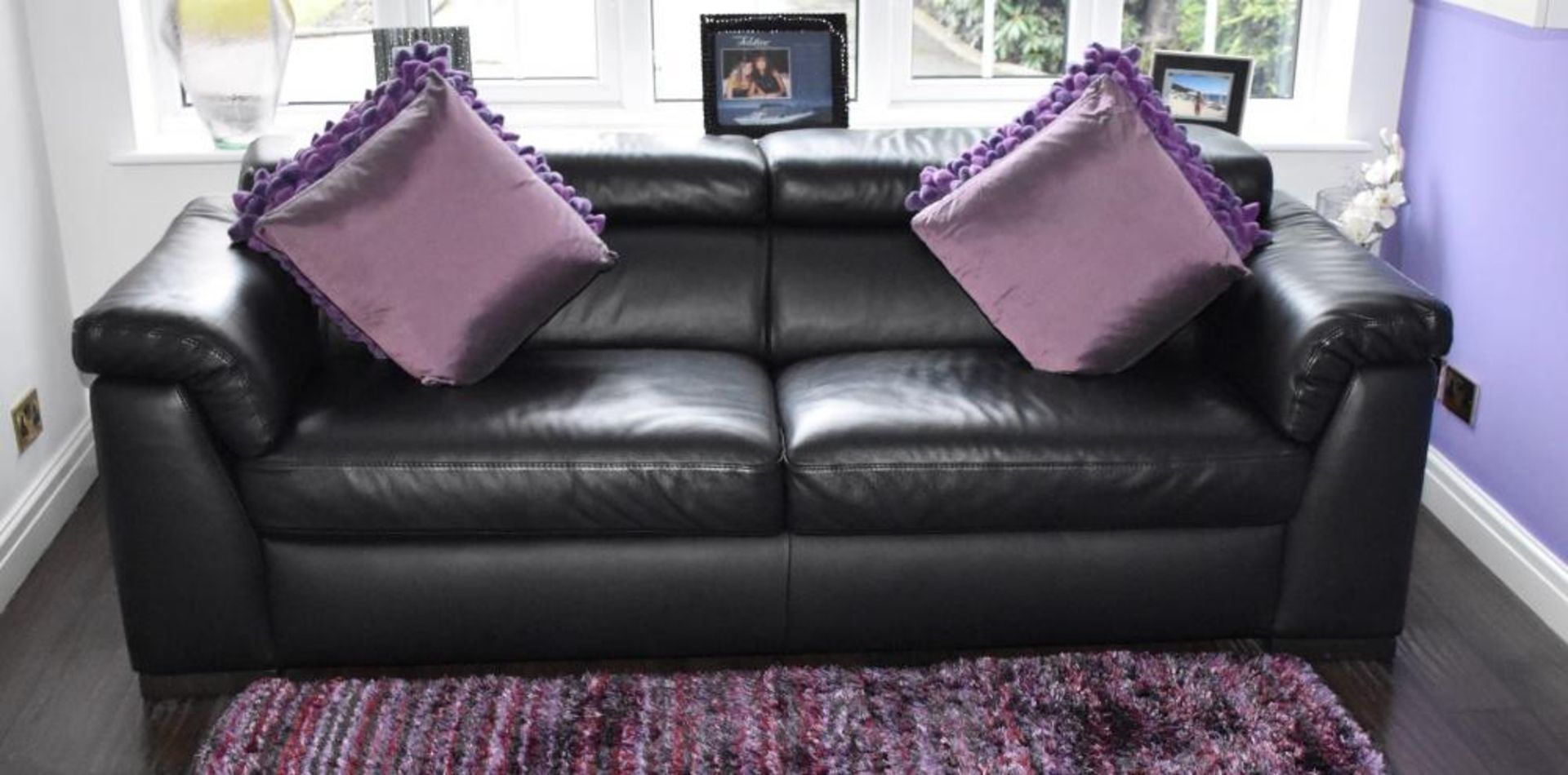 1 x Italsofa by Natuzzi Black Leather Sofa with 2 Purple DreamWeavers Cushions - CL469 - No VAT
