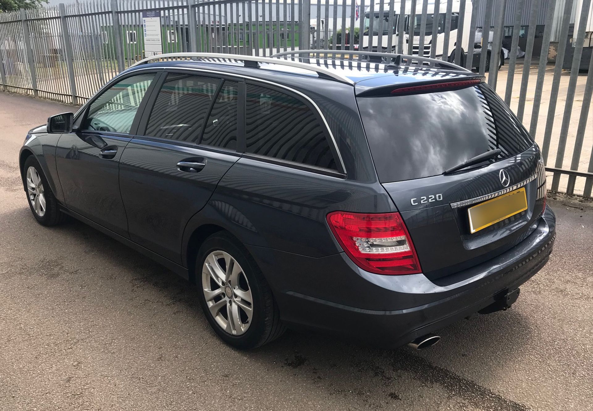 2013 Mercedes C220 Cdi Executive Se 5dr Estate - CL505 - NO VAT ON THE HAMMER - Location: Corby, - Image 6 of 12