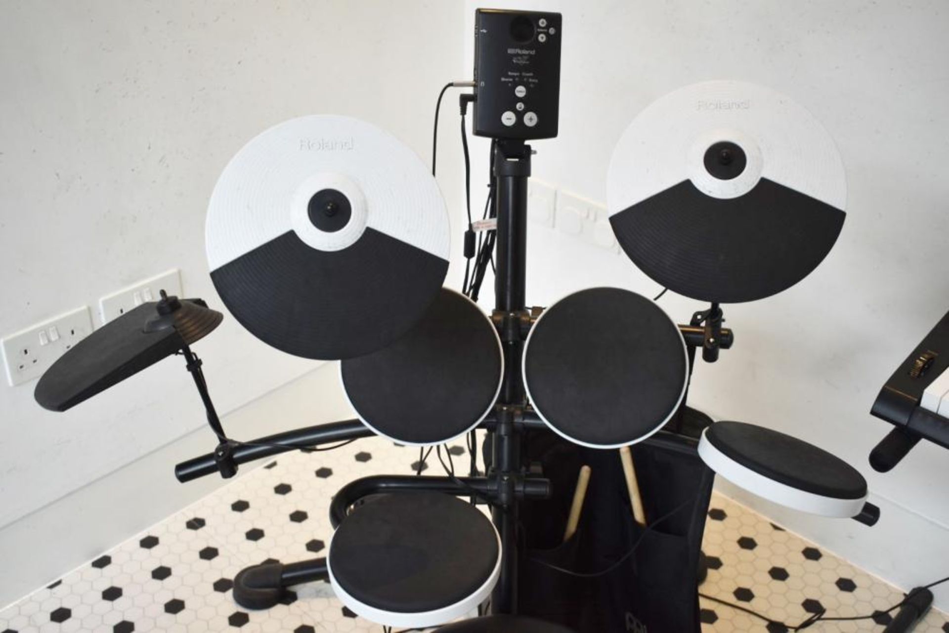 1 x Roland V-Drums Electronic Drum Kit With Stool and Stick Bag - Ref KP103 - CL489 - Location: Putn - Image 4 of 5