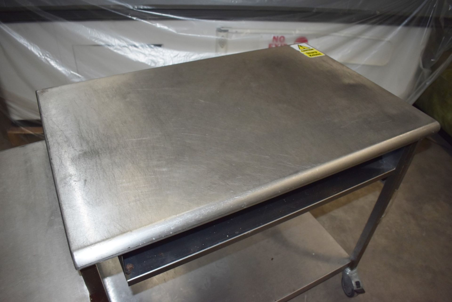 1 x Stainless Steel Mobile Prep Table With Undershelf, Undershelf and Side Table - H88 x W144 x - Image 3 of 5