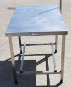 1 x Stainless Steel Prep Table - Suitable For Commercial Kitchens - CL282 - Ref 980 - Isle F -