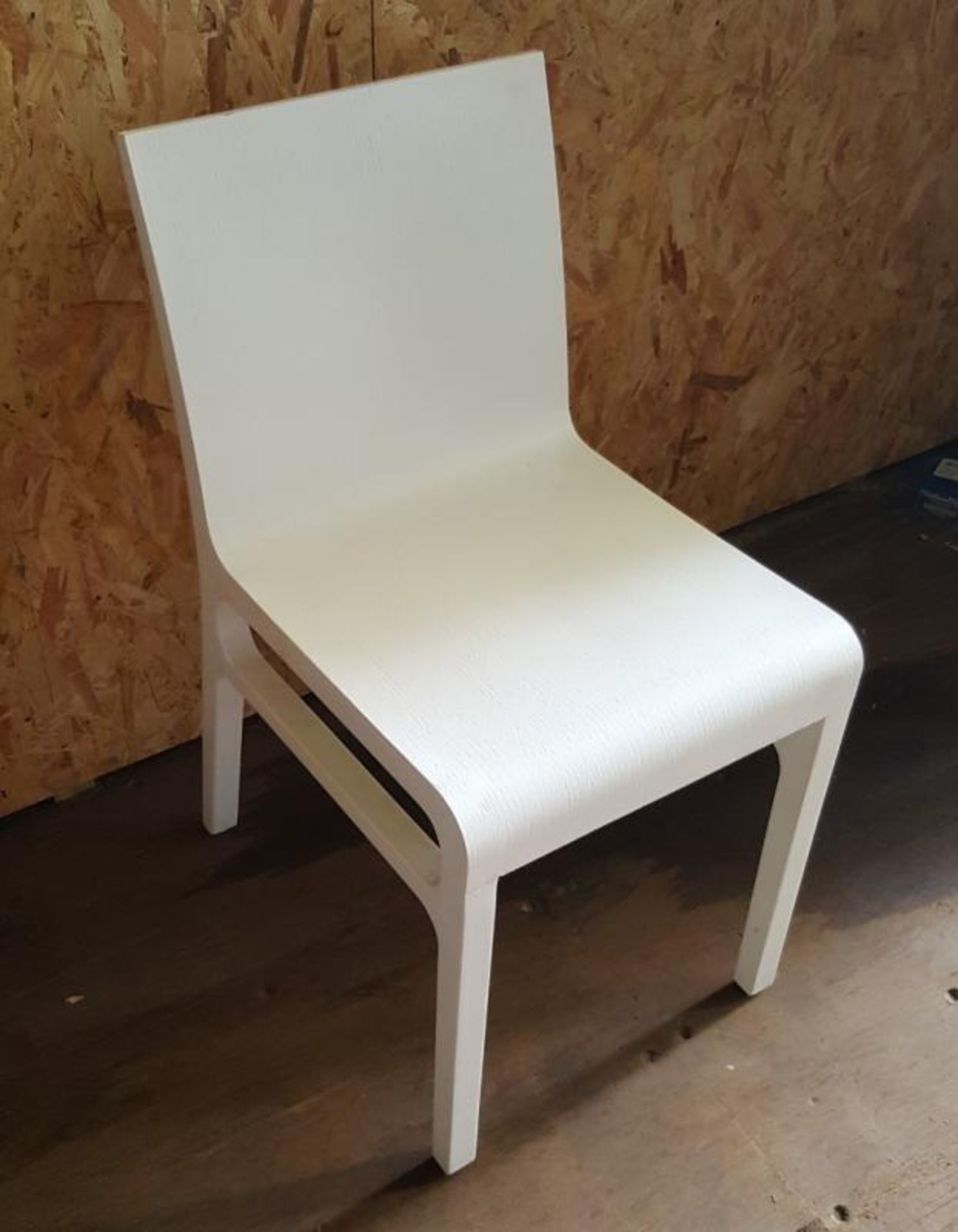 4 x Wooden Dining Chairs Set With A Bright White Finish - Dimensions: Used, In Good Condition - Ref - Bild 5 aus 6