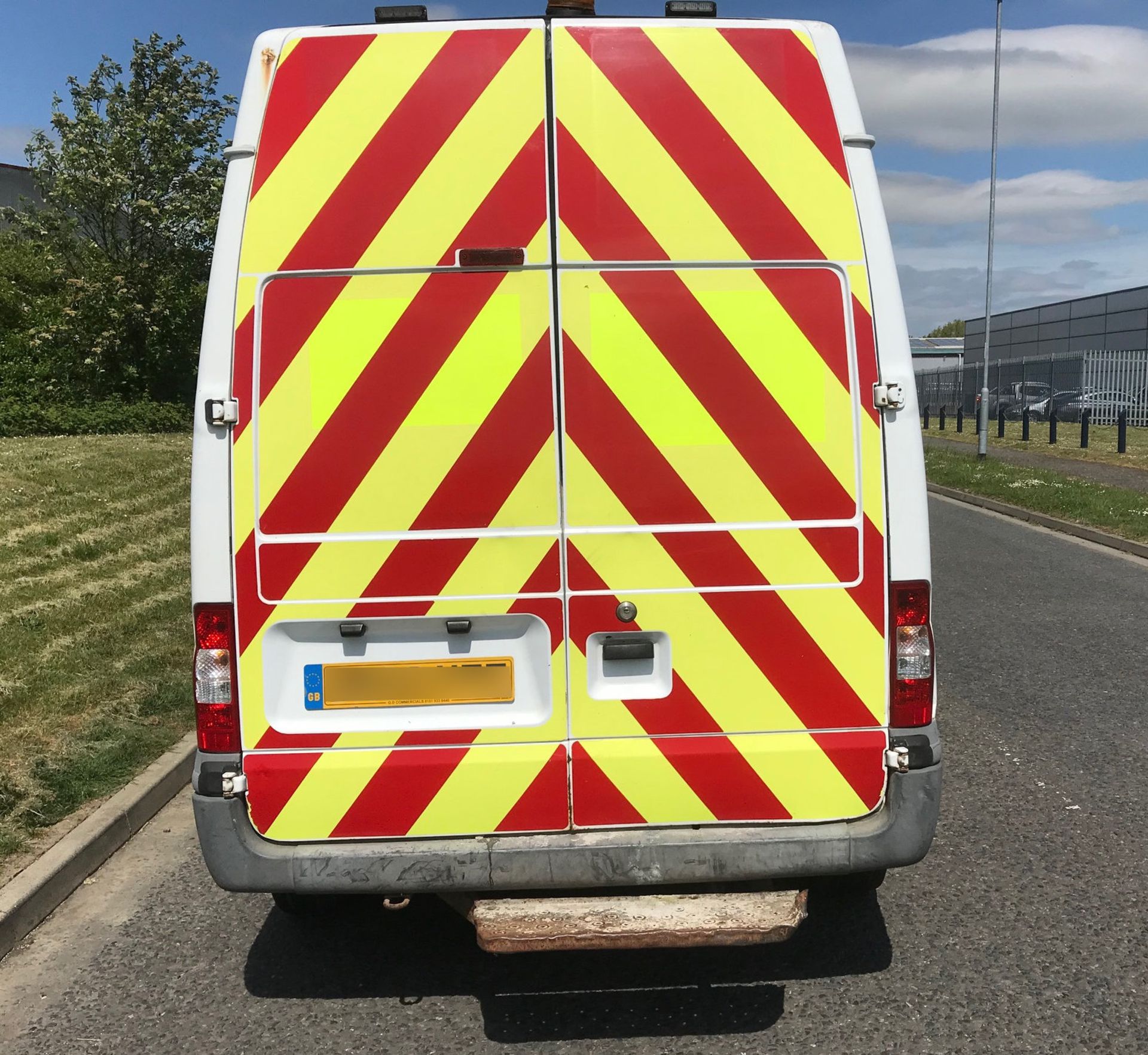 2009 Ford Transit 350 2.4 D 115 Rwd 6 Speed - CL505 - Location: Corby, - Image 6 of 12