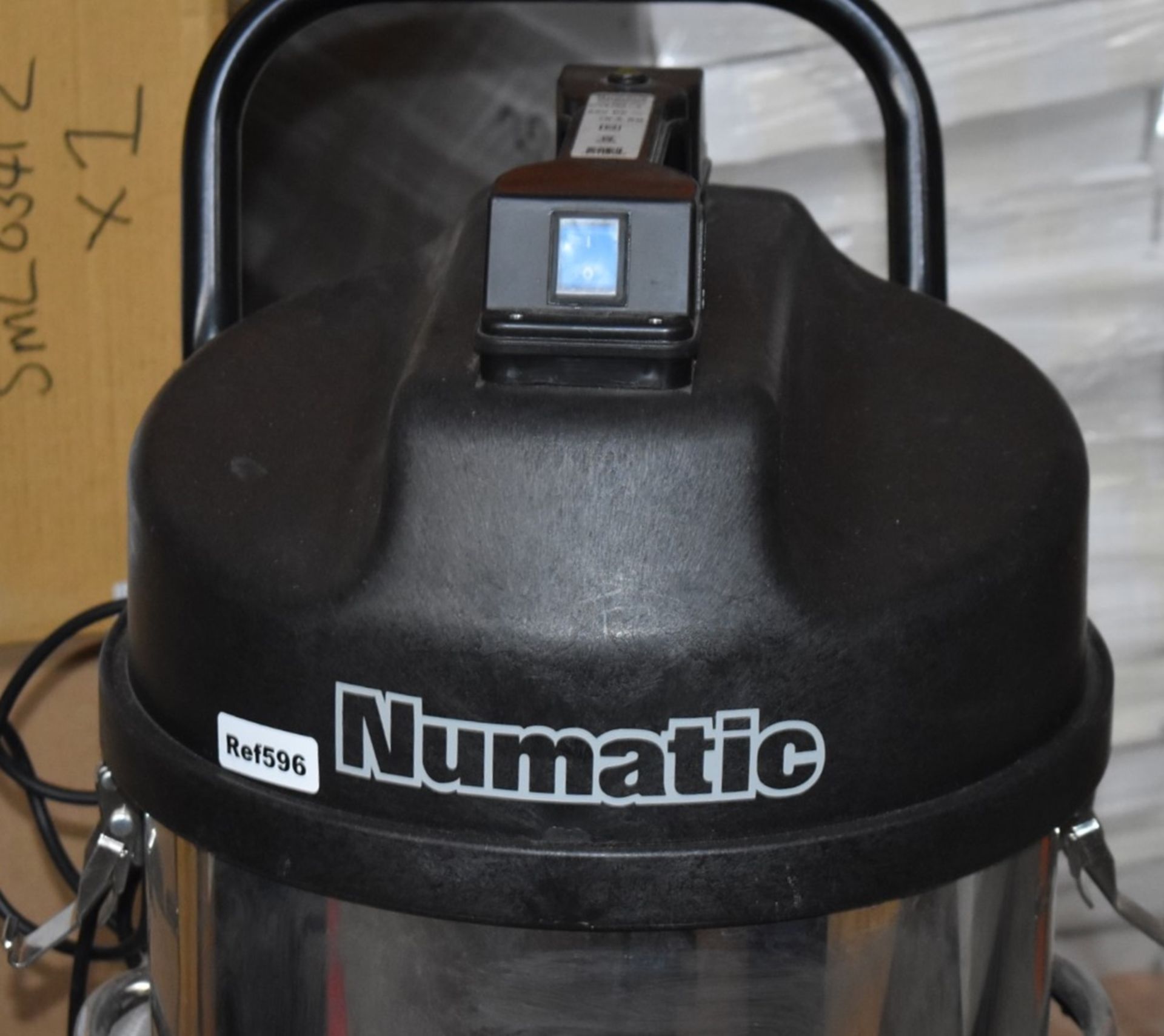 1 x Numatic WVDB750 Battery Powered Wet & Dry Vacuum Cleaner With Stainless Steel Body - Image 3 of 7