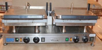 1 x VELOX Double Contact Sandwich / Panini Grill With Smooth Cooking Surfaces - Dimensions: W88 x