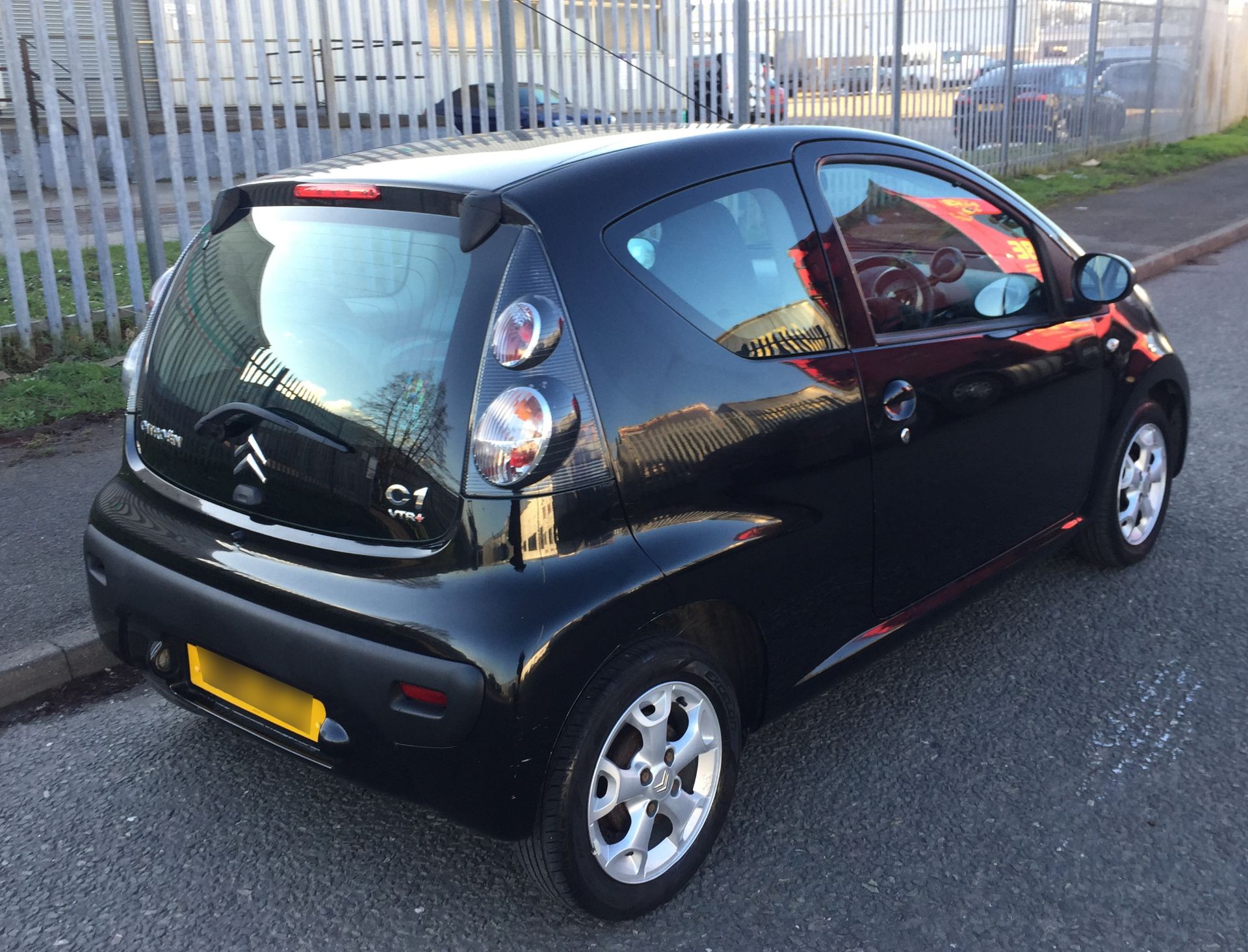 2011 Citroen C1 1.0 VTR Plus 3 Dr Hatchback Car - CL505 - NO VAT ON THE HAMMER - Location: Corby, - Image 2 of 10