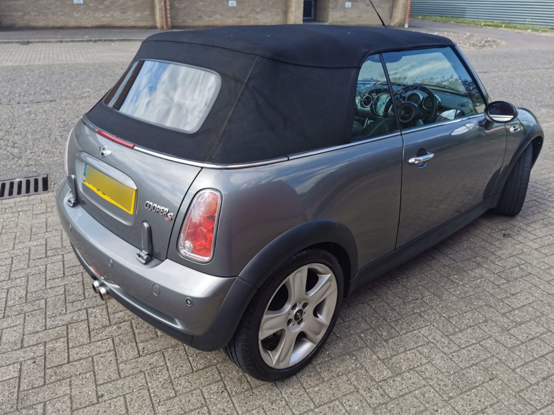 2005 Mini Cooper S 1.6 Convertible - CL505 - NO VAT ON THE HAMMER - Location: Corby, - Image 5 of 11