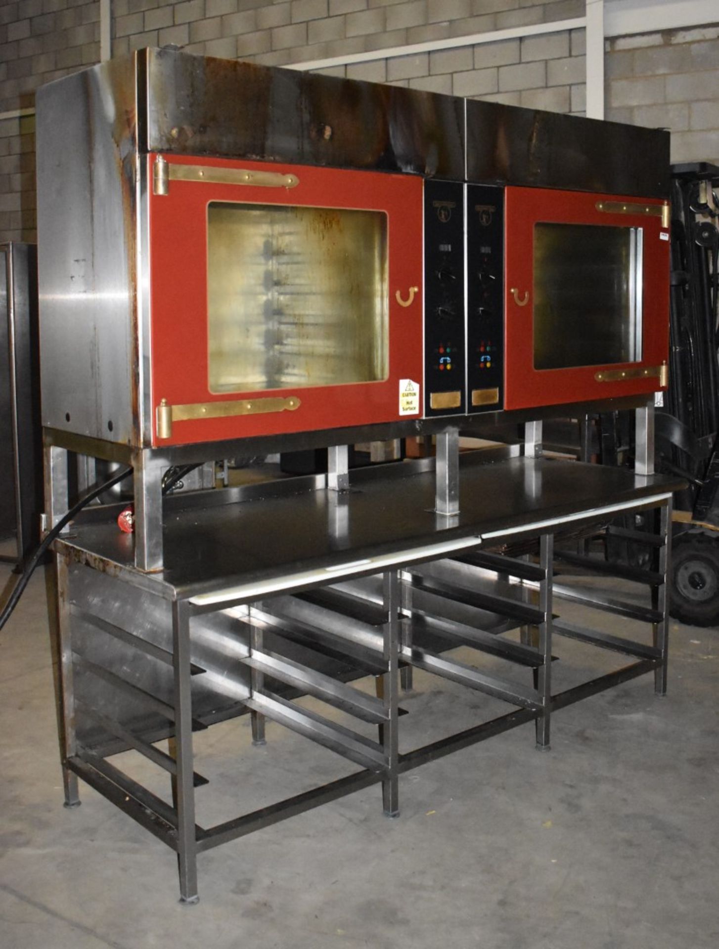 1 x Tom Chandley Double C5 60X40 Pie Oven With Stainless Steel Baking Tray Prep Bench - CL455 - - Image 5 of 18