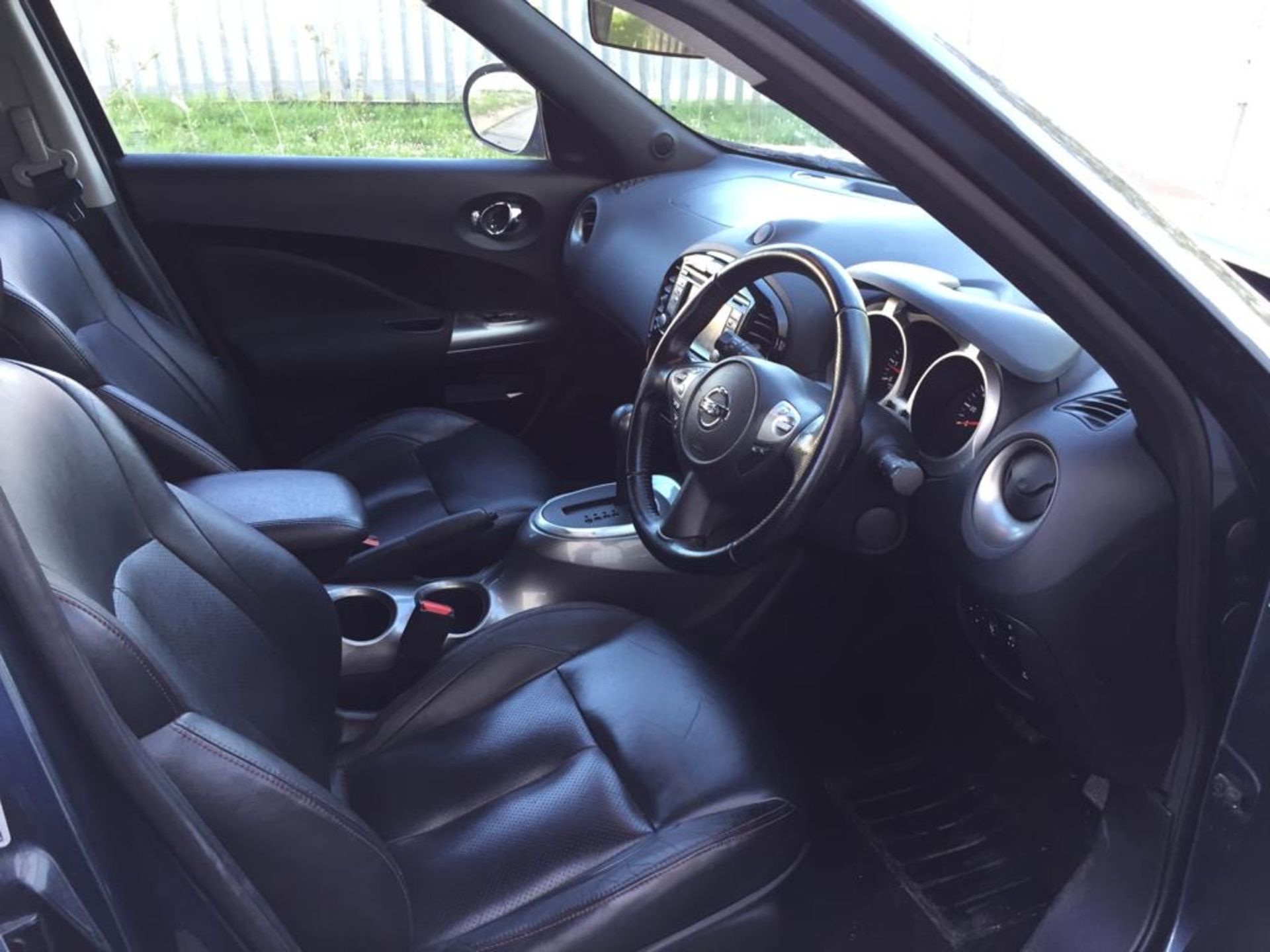 2013 Nissan Juke 1.6 Tekna Petrol Automatic 5 Dr MPV - CL505 - NO VAT ON THE HAMMER - Location: - Image 11 of 15