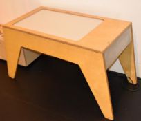 1 x Childrens Light Box Table - CL489 - Location: Putney, London, SW15