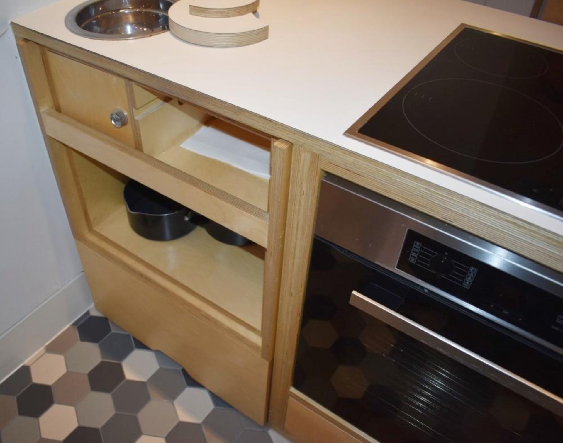 1 x Freestanding Kitchen Unit With Miele Oven and Ceramic Hob, Mixer Taps With Sink Bowls, Pop Up Pl - Image 15 of 18