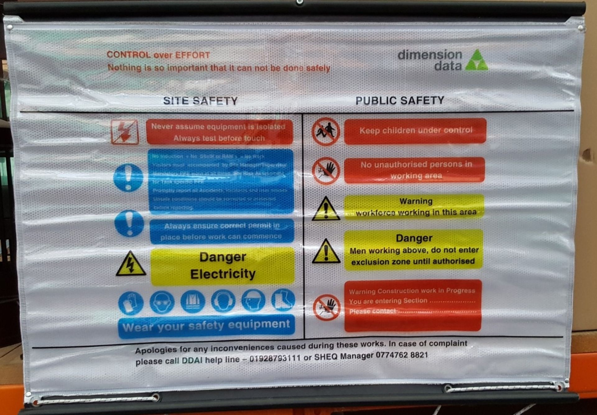 4 x Fold Up Health And Safety Signs And Quad Pod Stand (Stand Not Complete) - Ref RC157 - CL011 - Lo