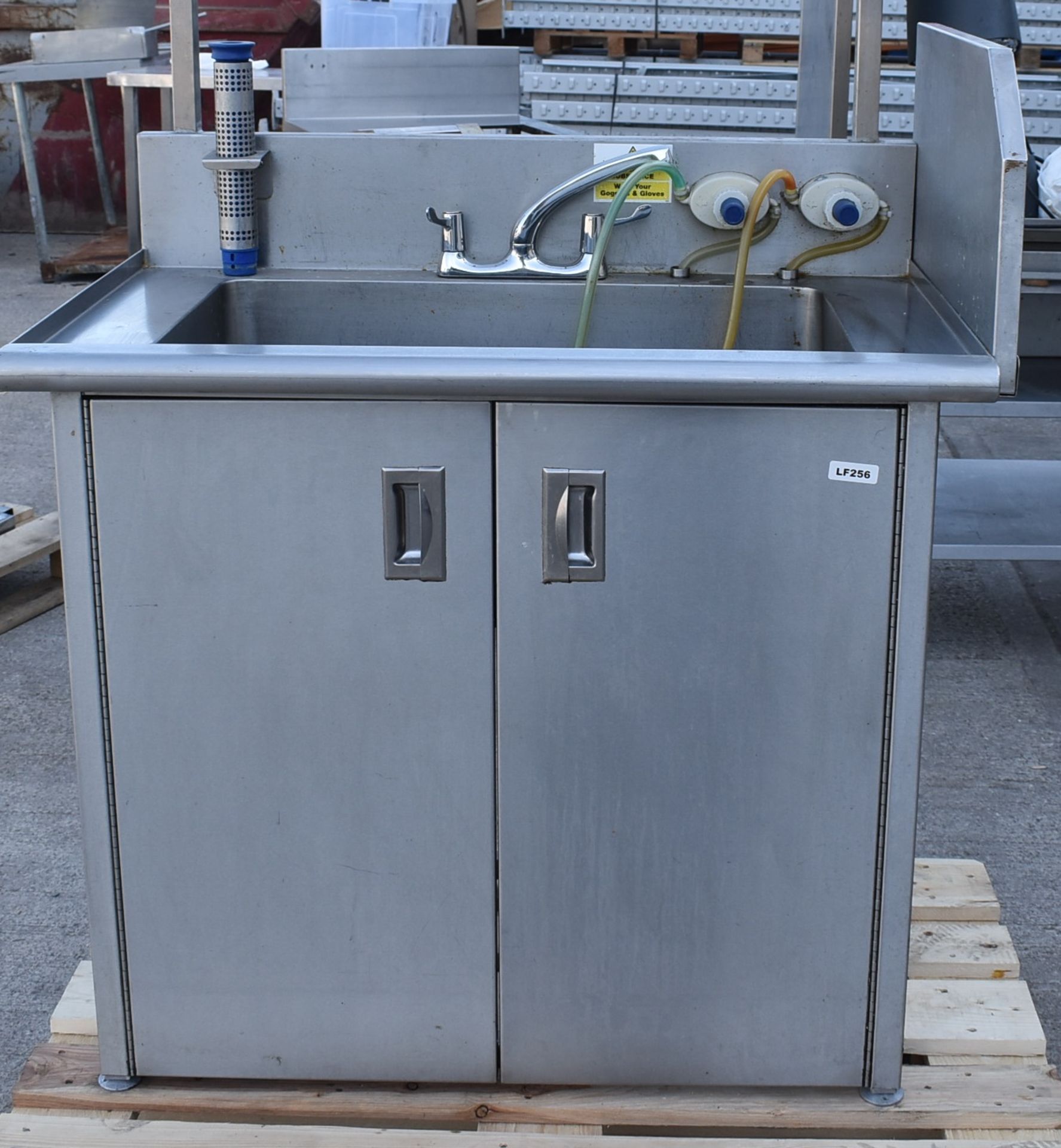 1 x Commercial Wash Unit With Large Rectangular Basin Over a Storage Cupboard, Mixer Taps, Splash - Image 2 of 11