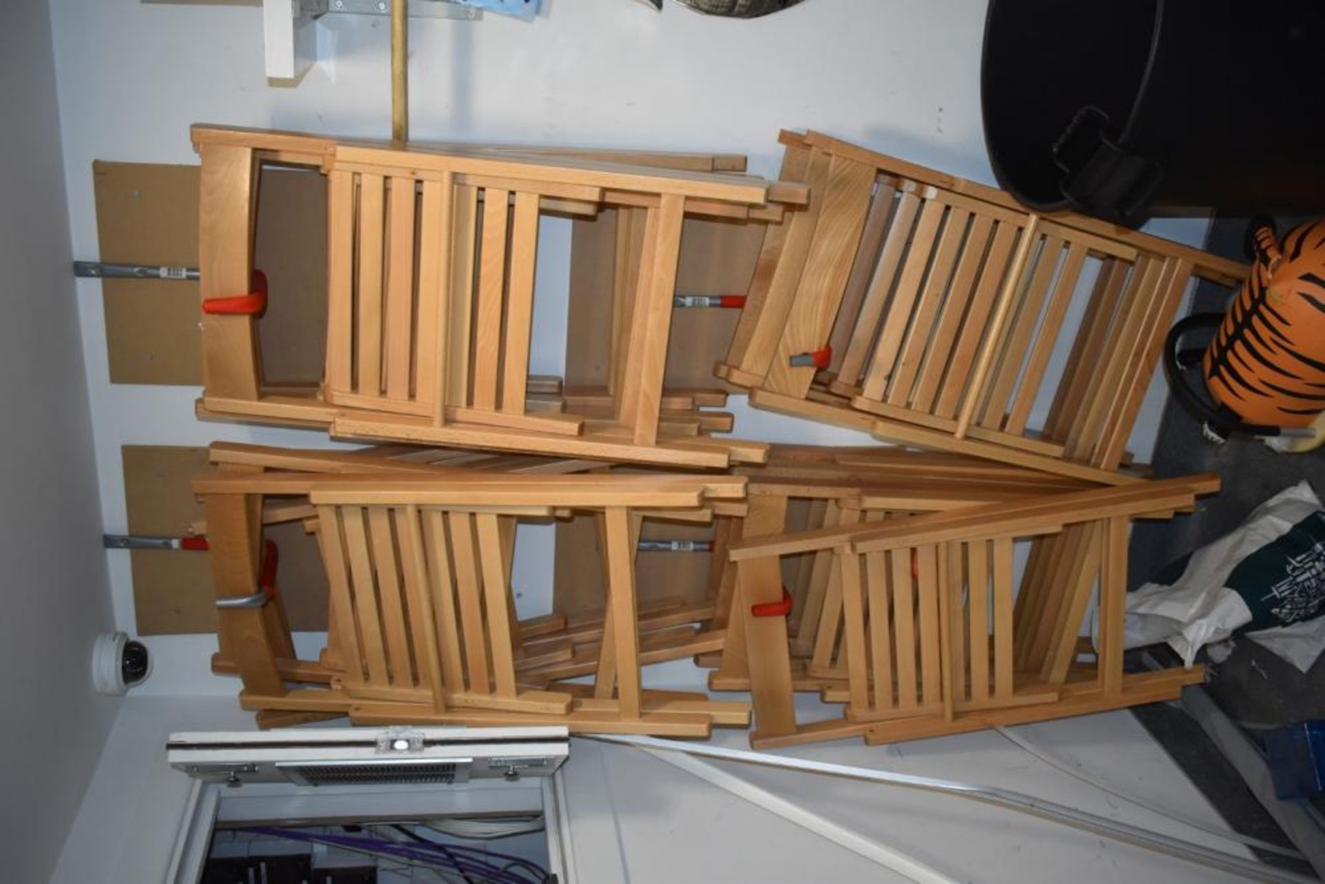 14 x Wooden Folding Chairs - CL489 - Location: Putney, London, SW15 - Image 2 of 2