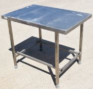 1 x Stainless Steel Prep Table - Suitable For Commercial Kitchens - H76 x W93 x D61 cms - CL282 -