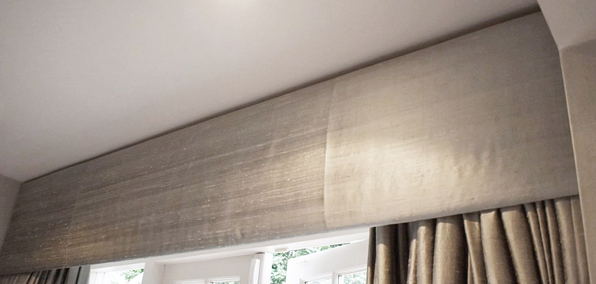 2 x Large Pairs Of Lined Curtains With 1 x Box Pelmet In Silver - Dimensions: H236 x W275cm *NO VAT* - Image 2 of 5