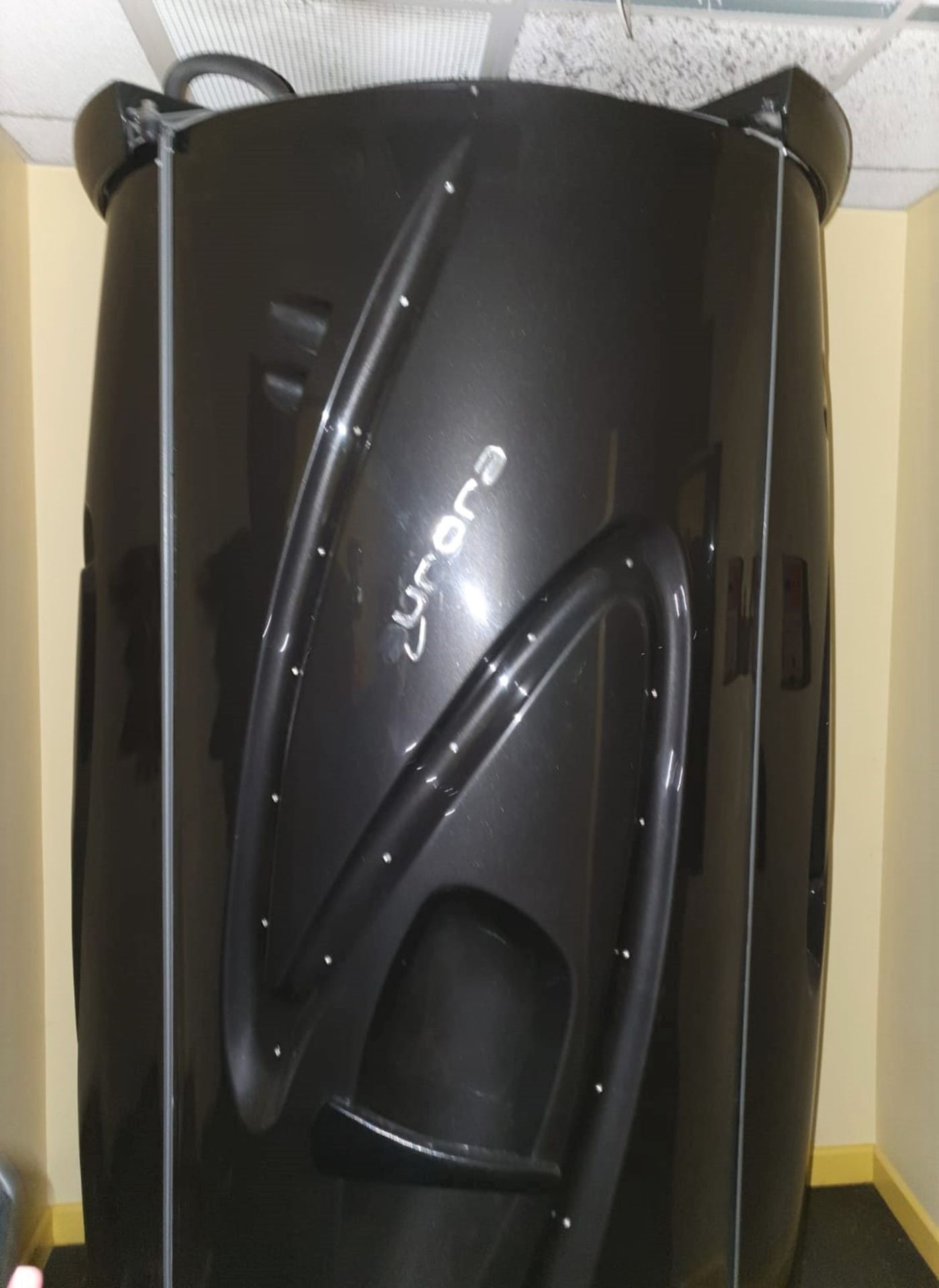 1 x Sunquest Aurora Vertical Tanning Unit Sunbed With Token Meter - Approx Dimensions 270 x 110 x - Image 7 of 11