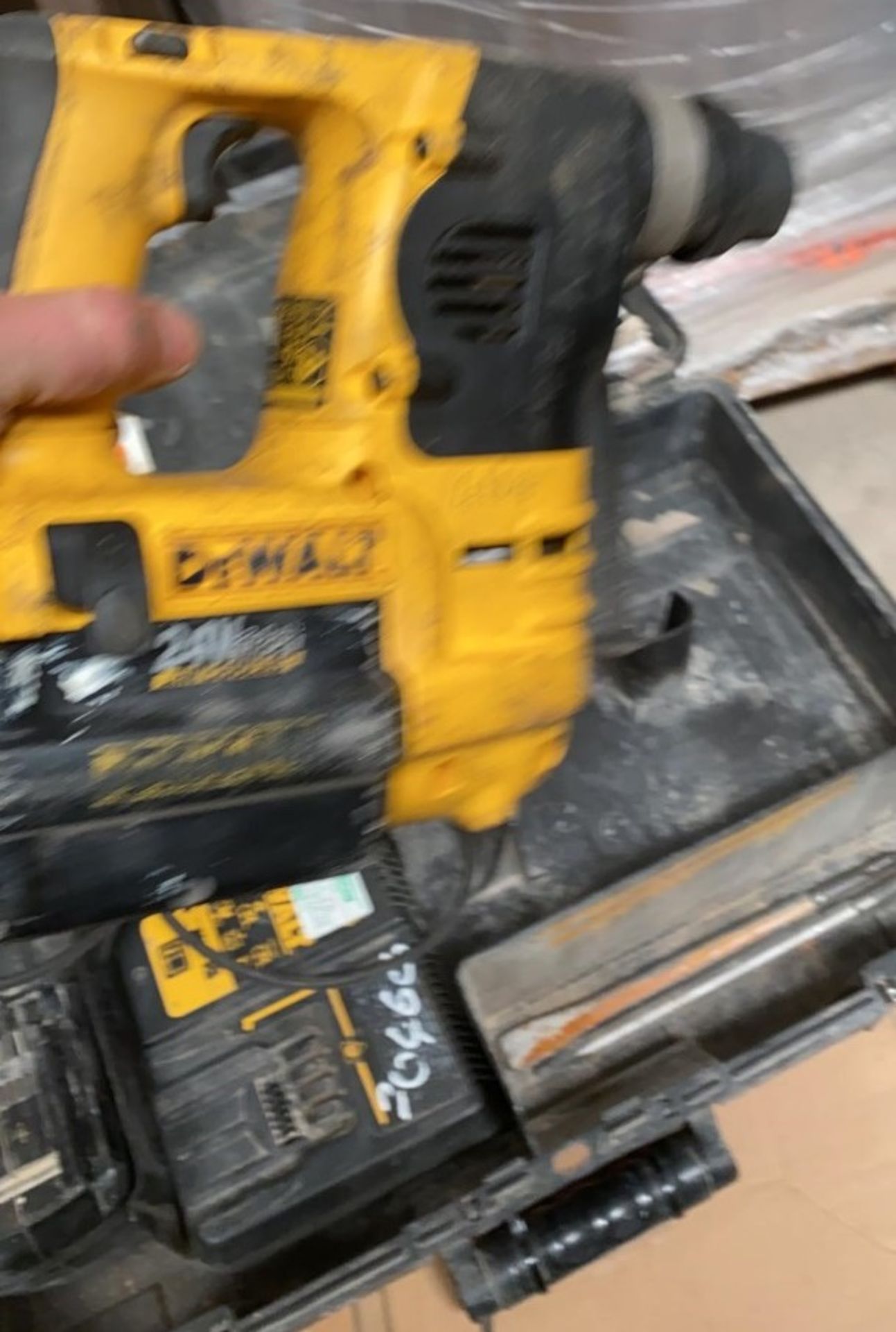 1 x Dewalt High Impact Drill c/w Accessorie - Used, Recently Removed From A Working Site - CL505 - - Image 4 of 5