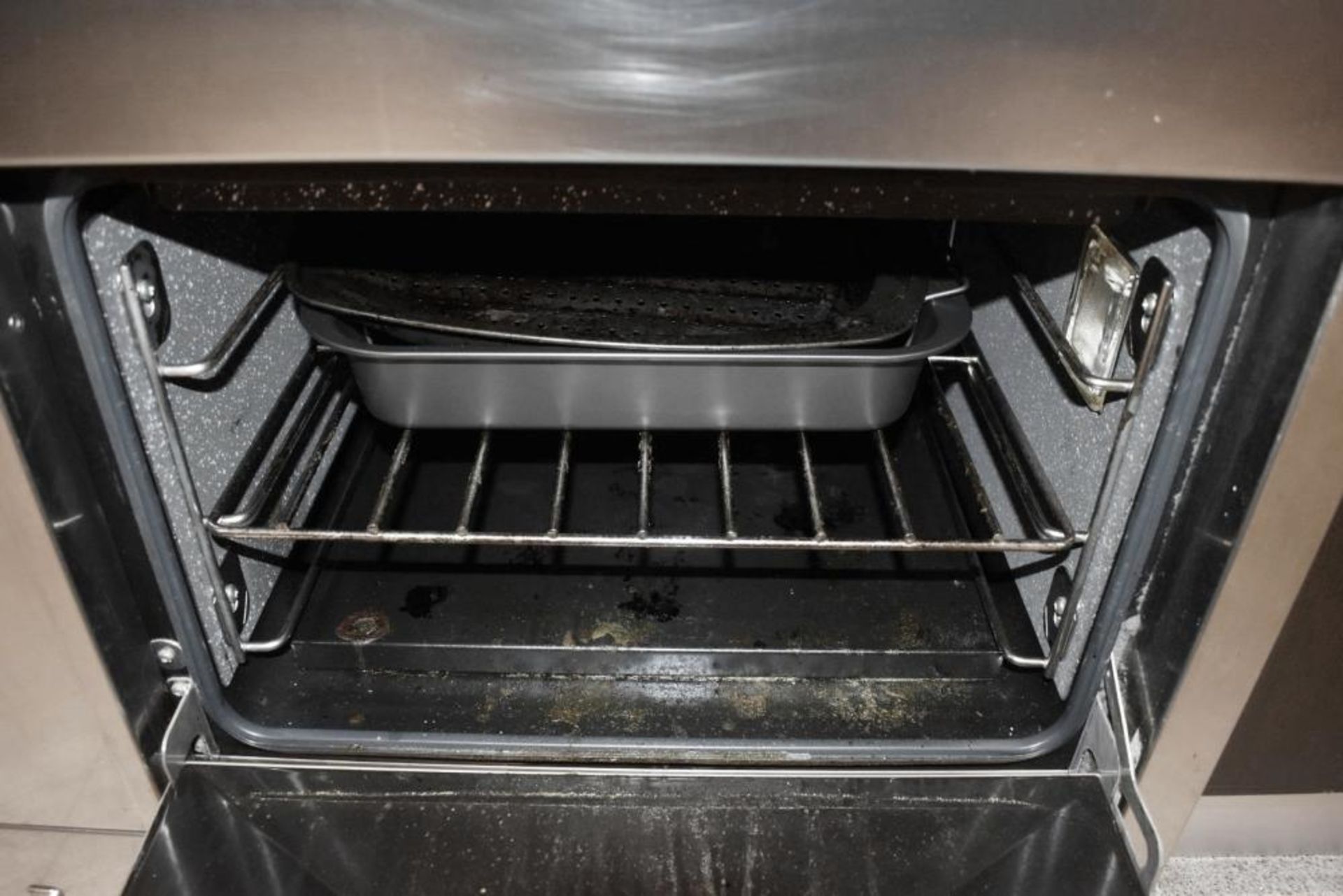 1 x MERCURY Duel Fuel 5-Burner Range Cooker In Stainless Steel - Dimensions (approx): W109 x D65 x H - Image 5 of 10