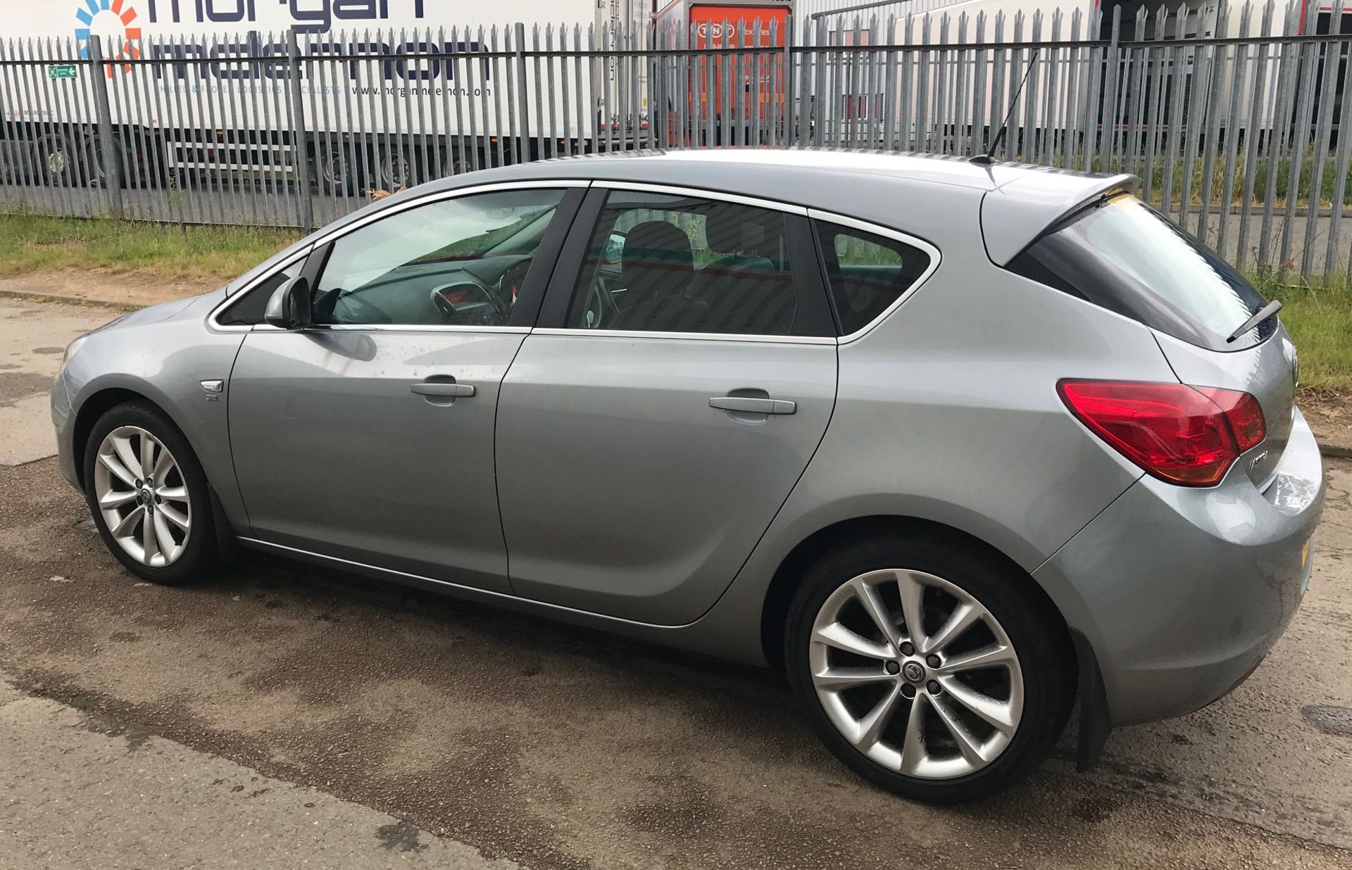 2010 Vauxhall Astra 1.6 SE 5Dr Hatchback - CL505 - NO VAT ON THE HAMMER - Location: Corby, - Image 7 of 11