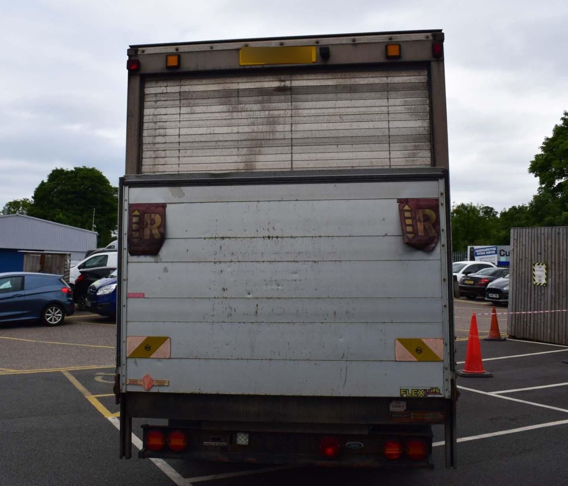 2008 Ford Transit 2.4 TDCi 350 Luton Body c/w Tail Lift - CL505 - Location: Corby, - Image 9 of 19