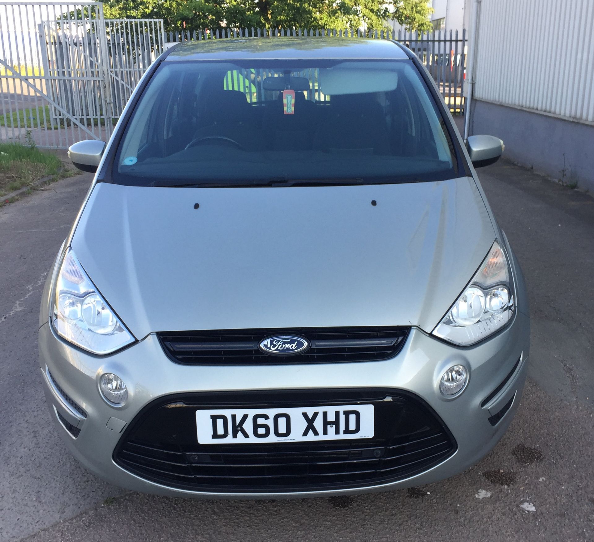 2010 Ford Smax 2.0 TDCI Zetec 5 Door MPV - CL505 - NO VAT ON THE HAMMER - Location: Corby, - Image 6 of 18