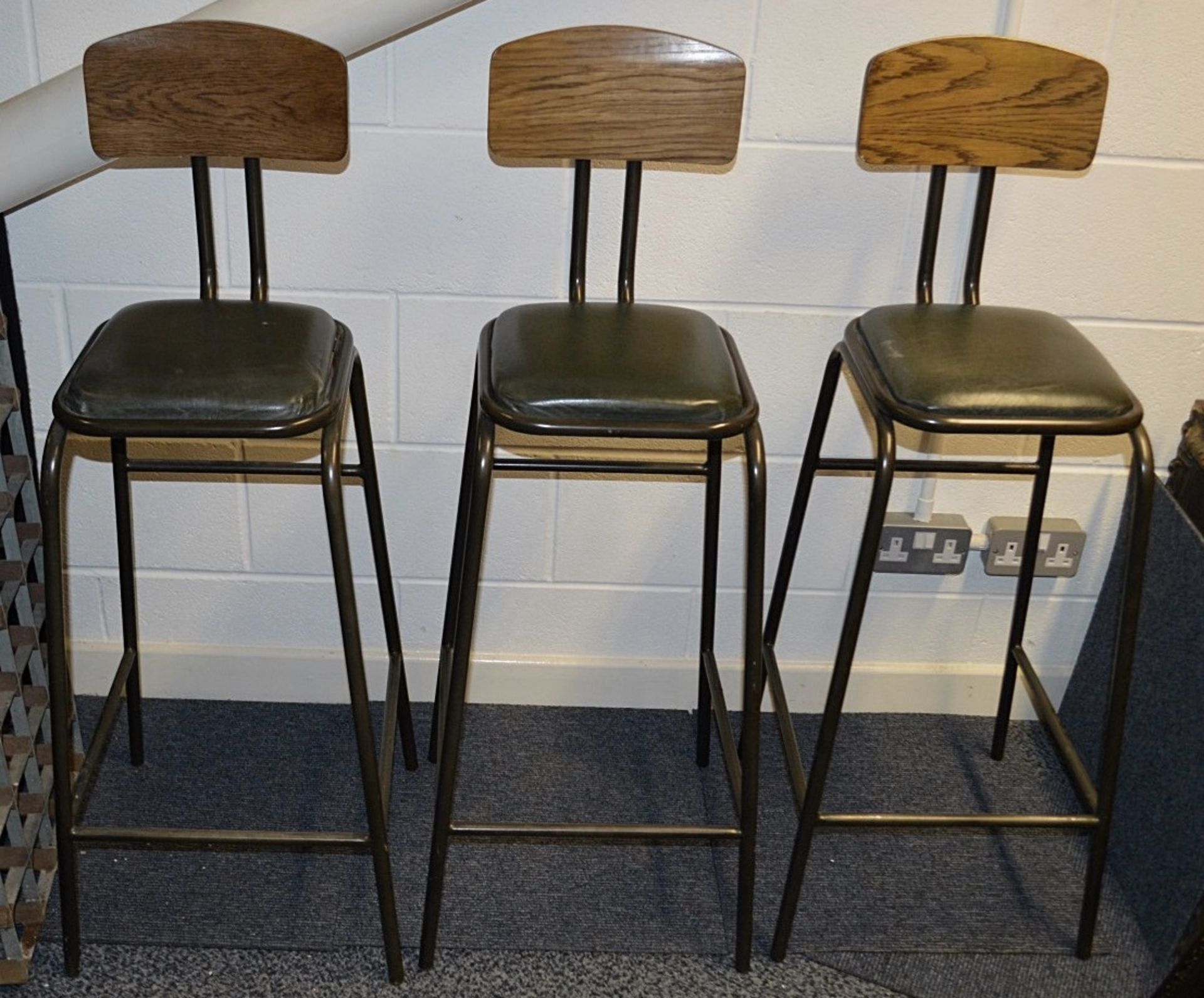 9 x Assorted Stools - All Feature Sturdy Metal Frames - Please Read Full Description - Ref: See