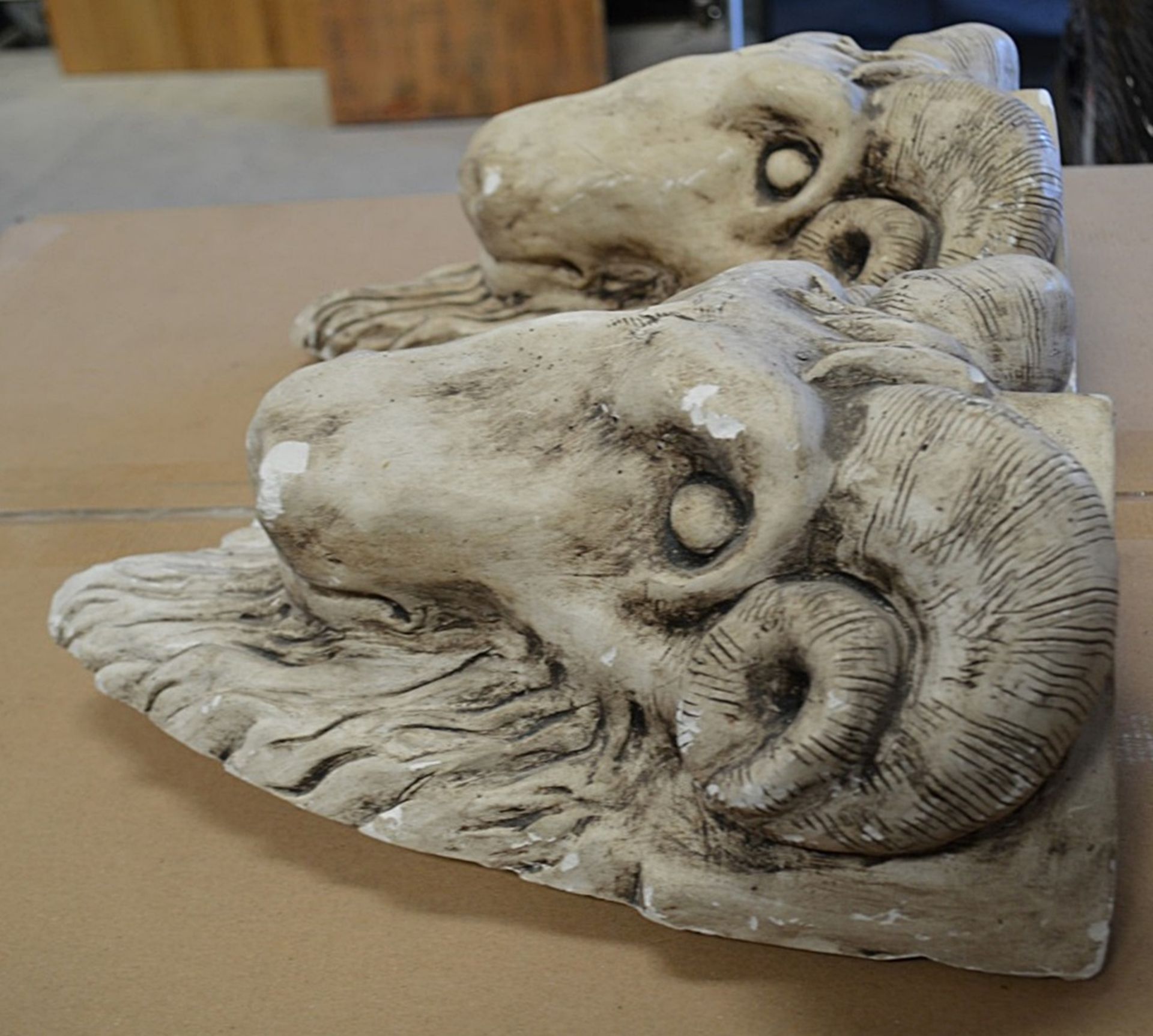 A Pair Of Ornamental Plaster Rams Heads - Dimensions: H38 x W25 x D14cm - Used, In Good Overall - Image 3 of 5