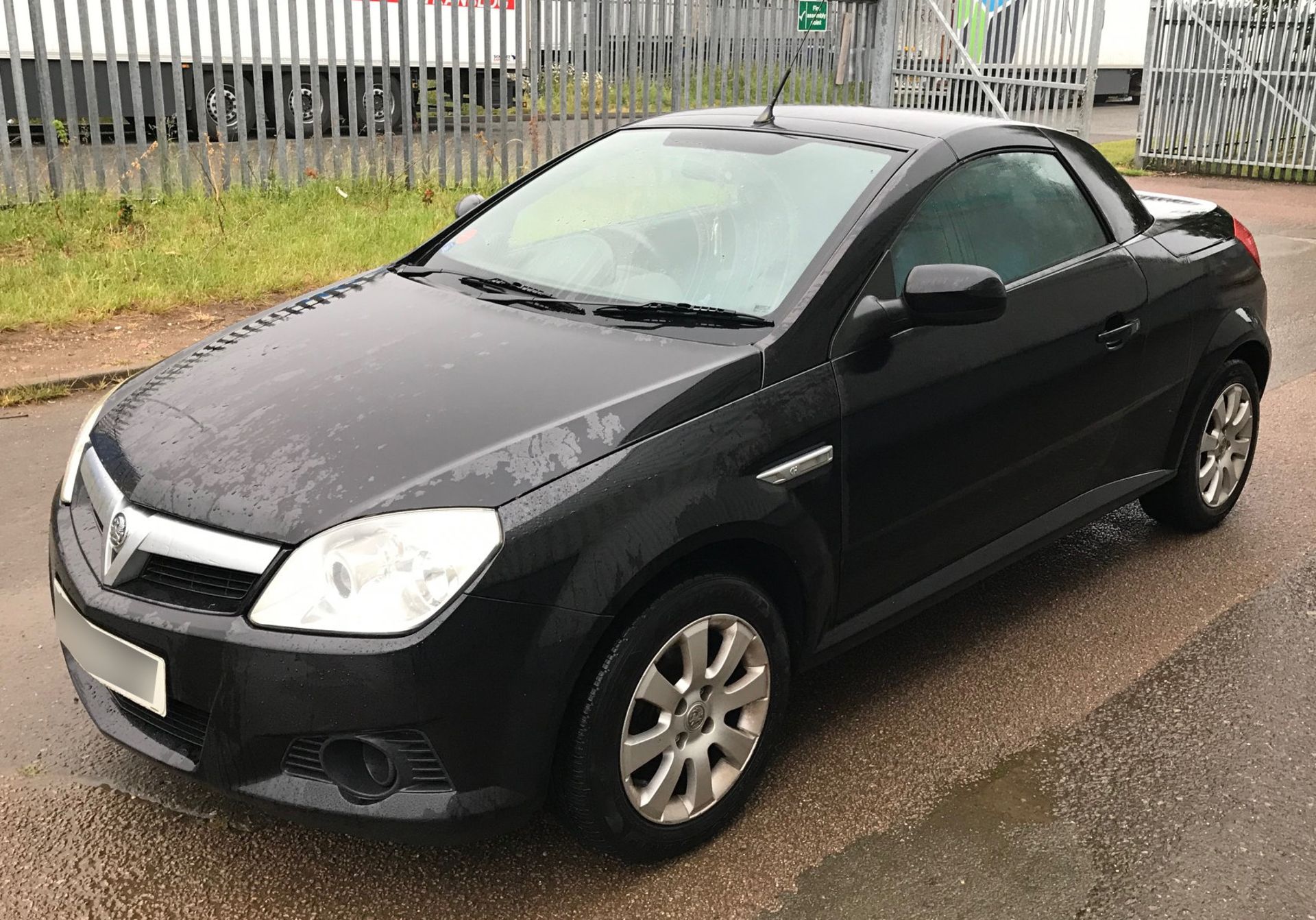 2005 Vauxhall Tigra 1.4 2Dr Convertible - CL505 - NO VAT ON THE HAMMER - Location: Corby, - Image 13 of 13