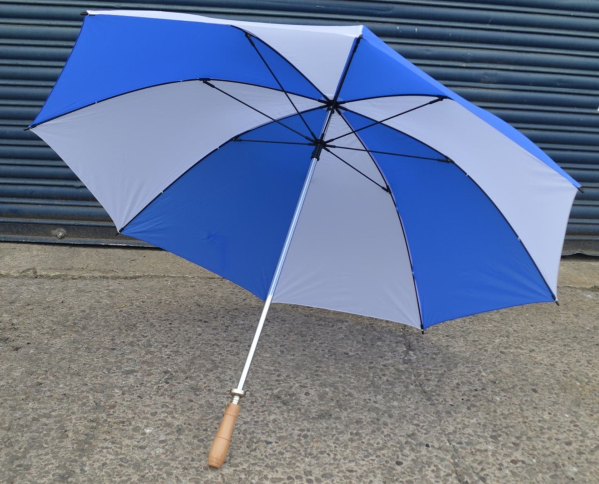 24 x Proline Golf Umbrellas - Colour: Light Blue And White - Brand New Sealed Stock - Dimensions: - Image 2 of 5